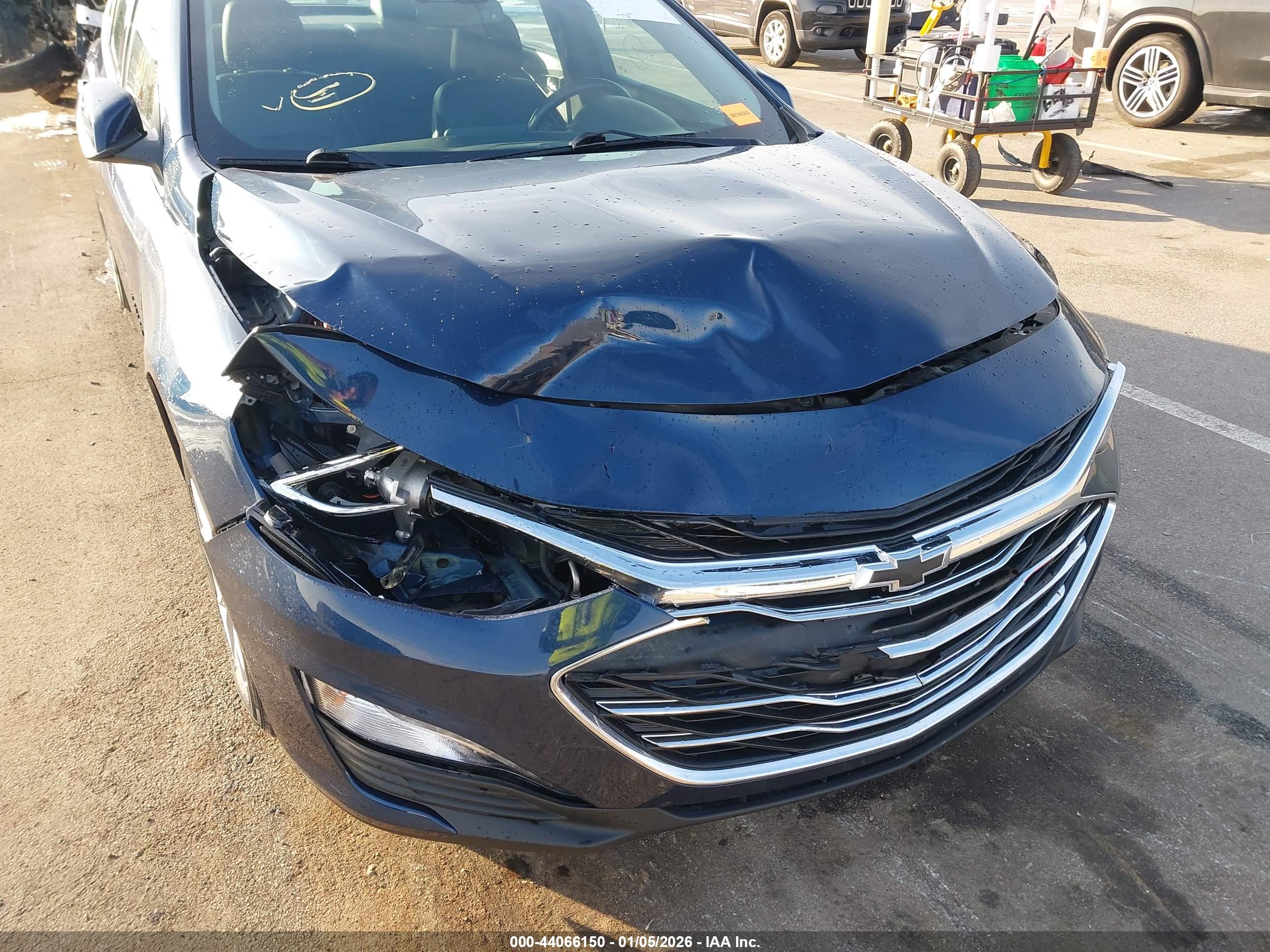 CHEVROLET MALIBU image 6