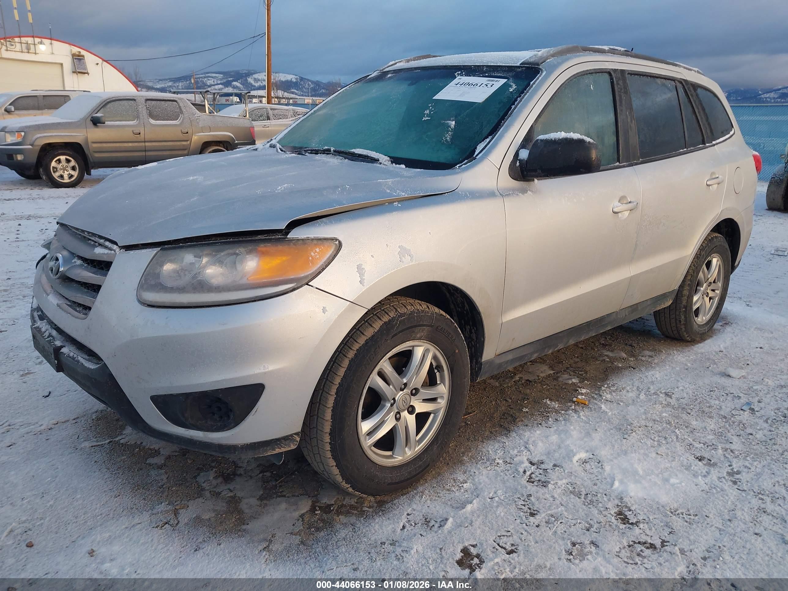 HYUNDAI SANTA image 2