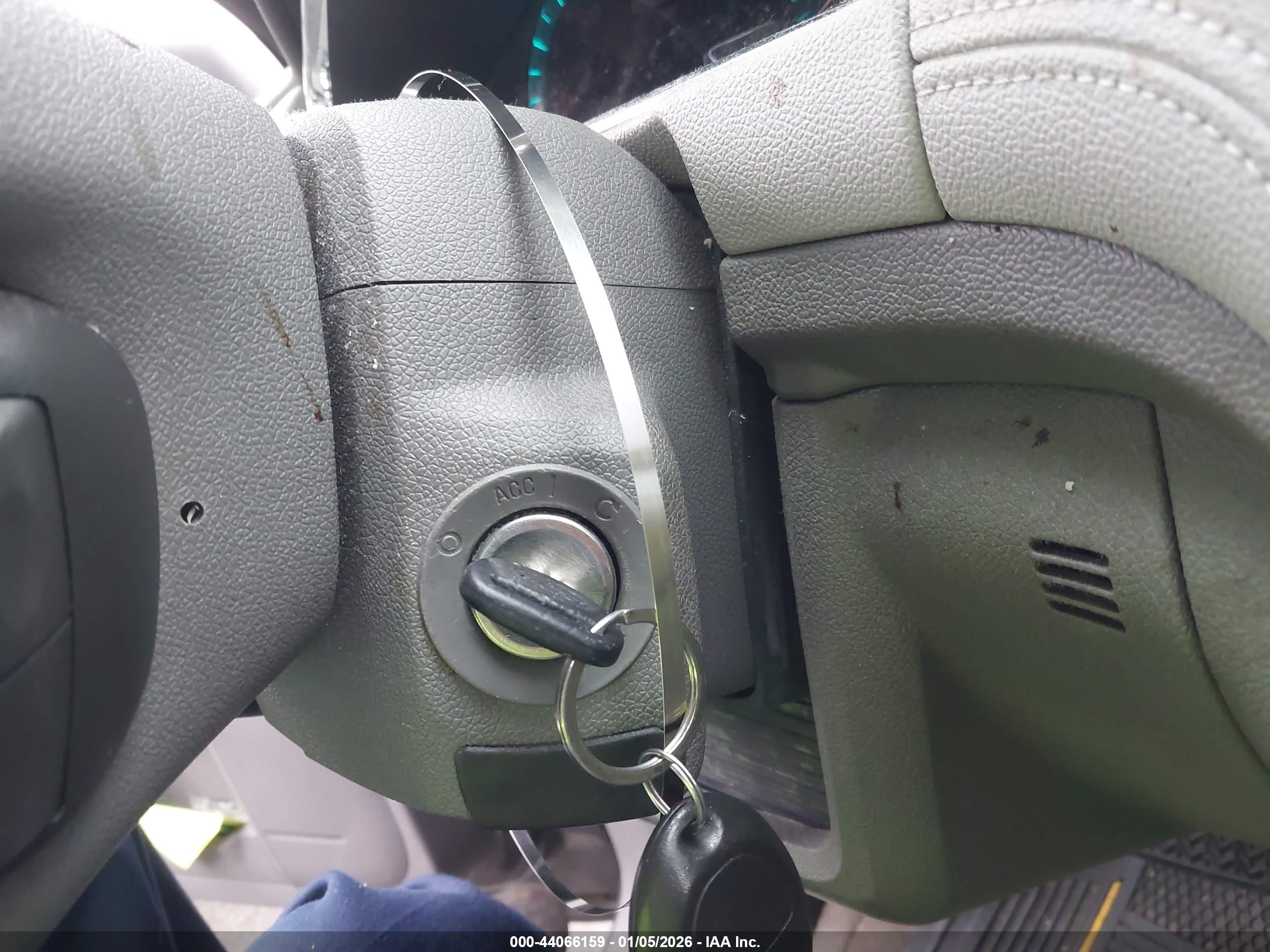 CHEVROLET TRAVERSE image 11
