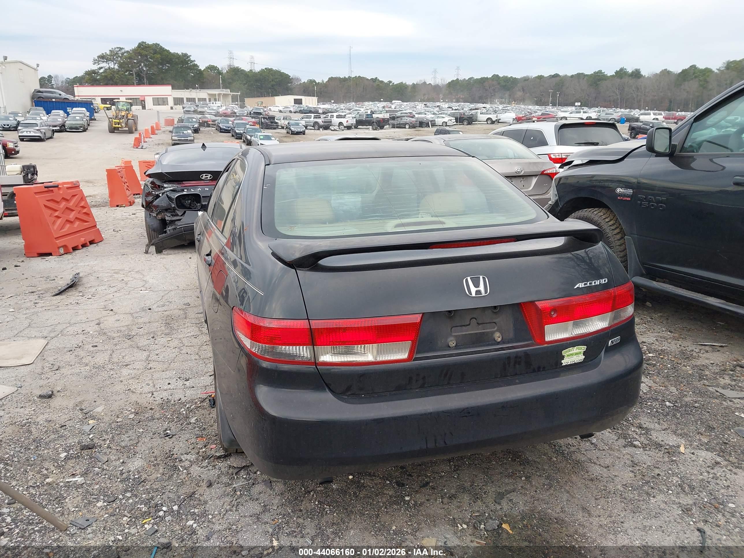 HONDA ACCORD image 3