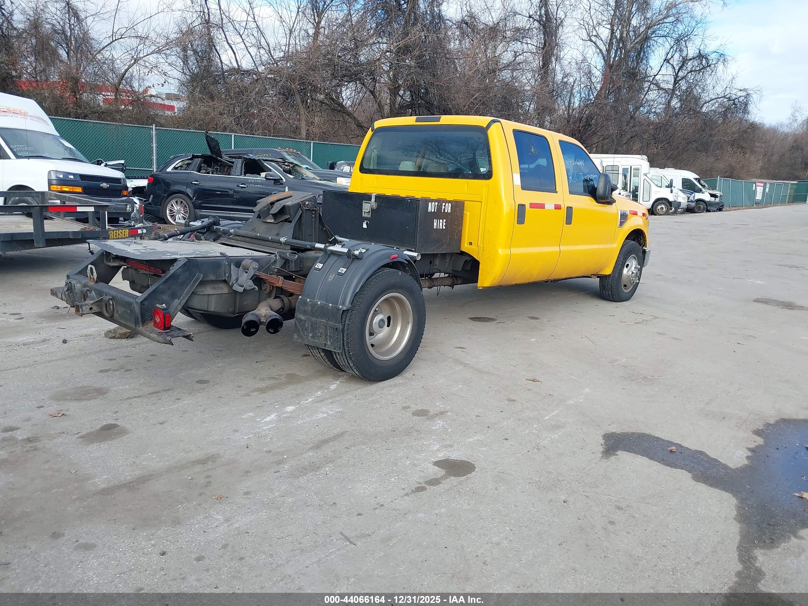 FORD F-350 image 4