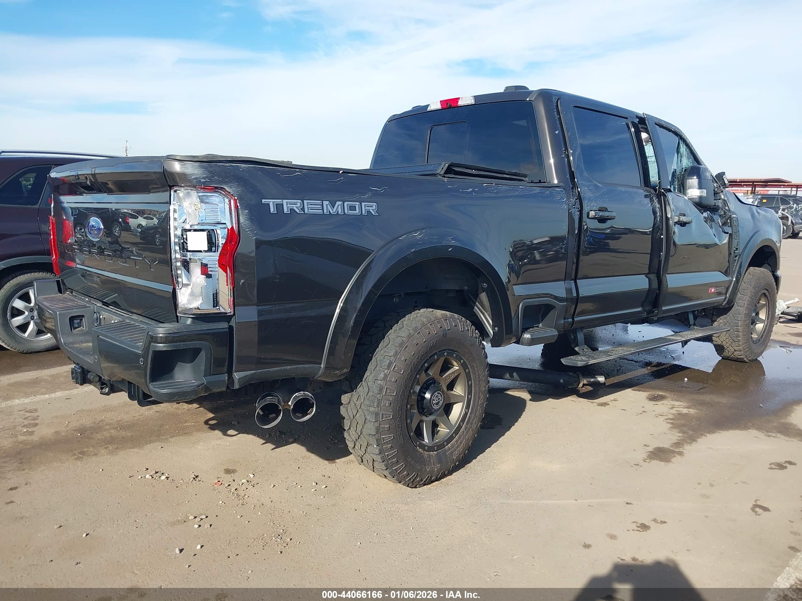 FORD F-250 image 4