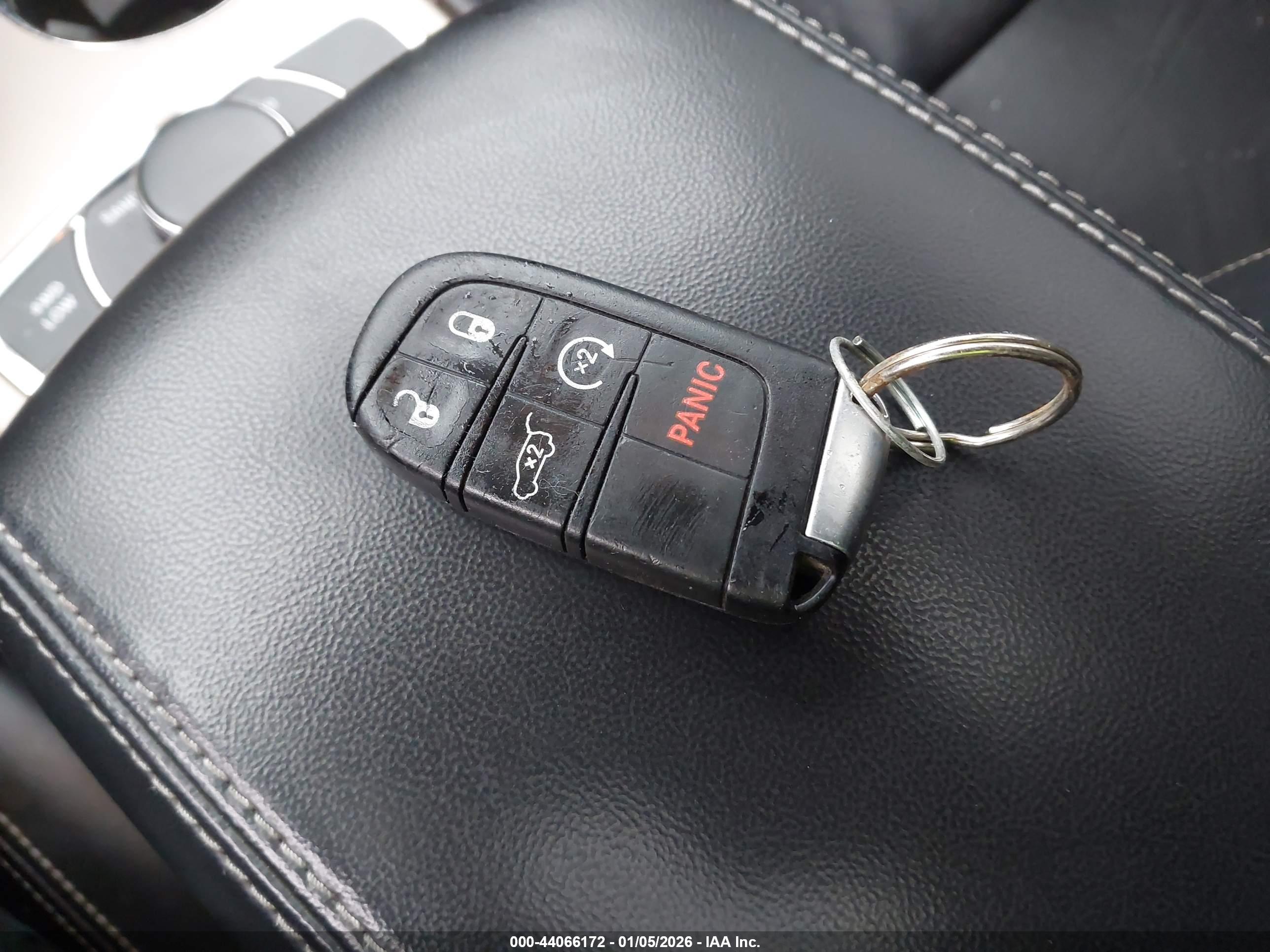 JEEP GRAND image 11