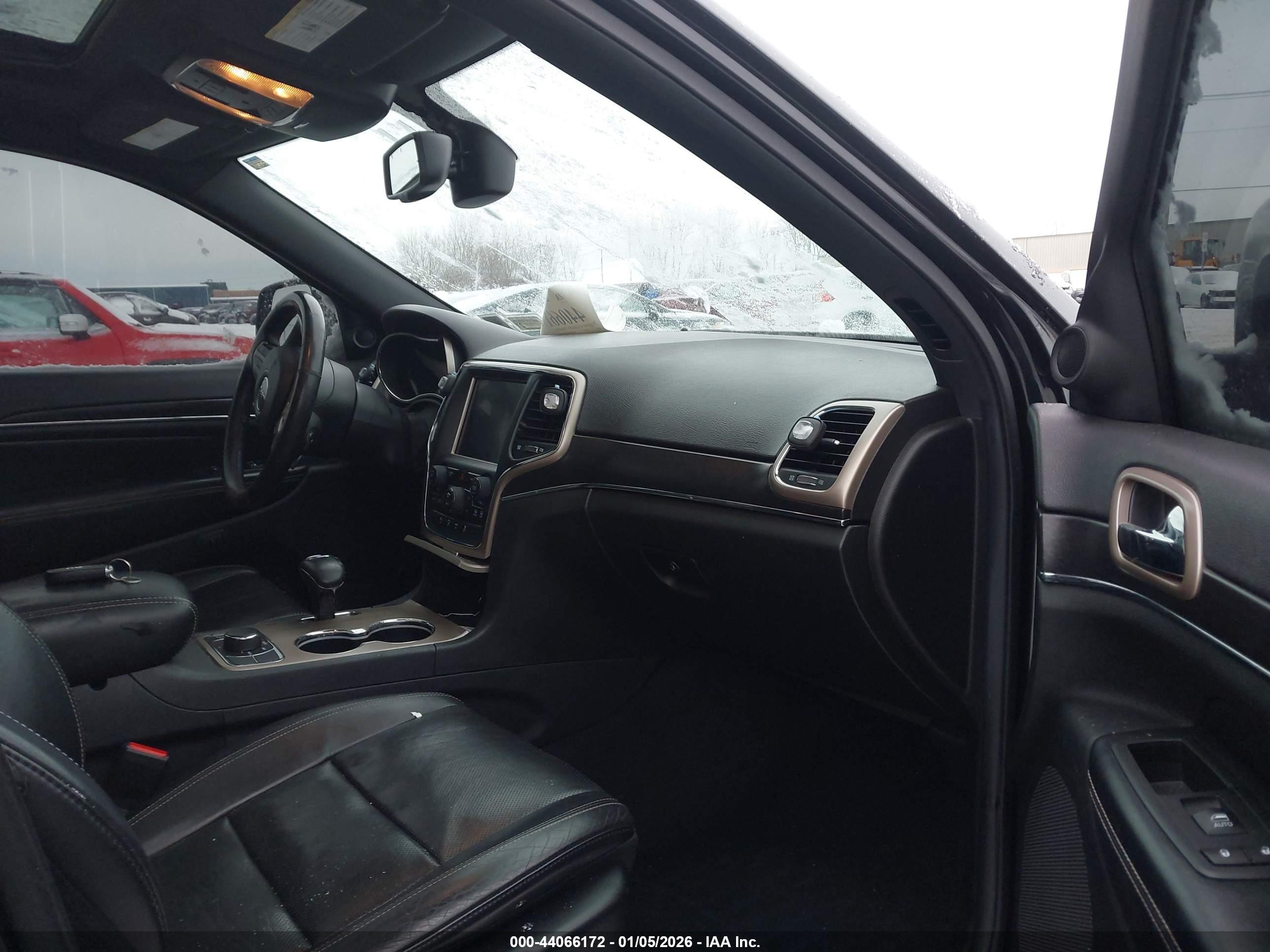 JEEP GRAND image 5