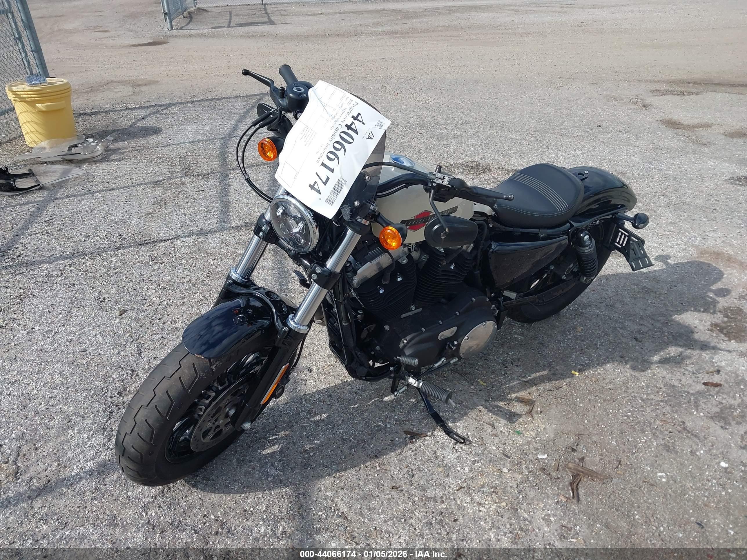 HARLEY-DAVIDSON XL1200 image 2