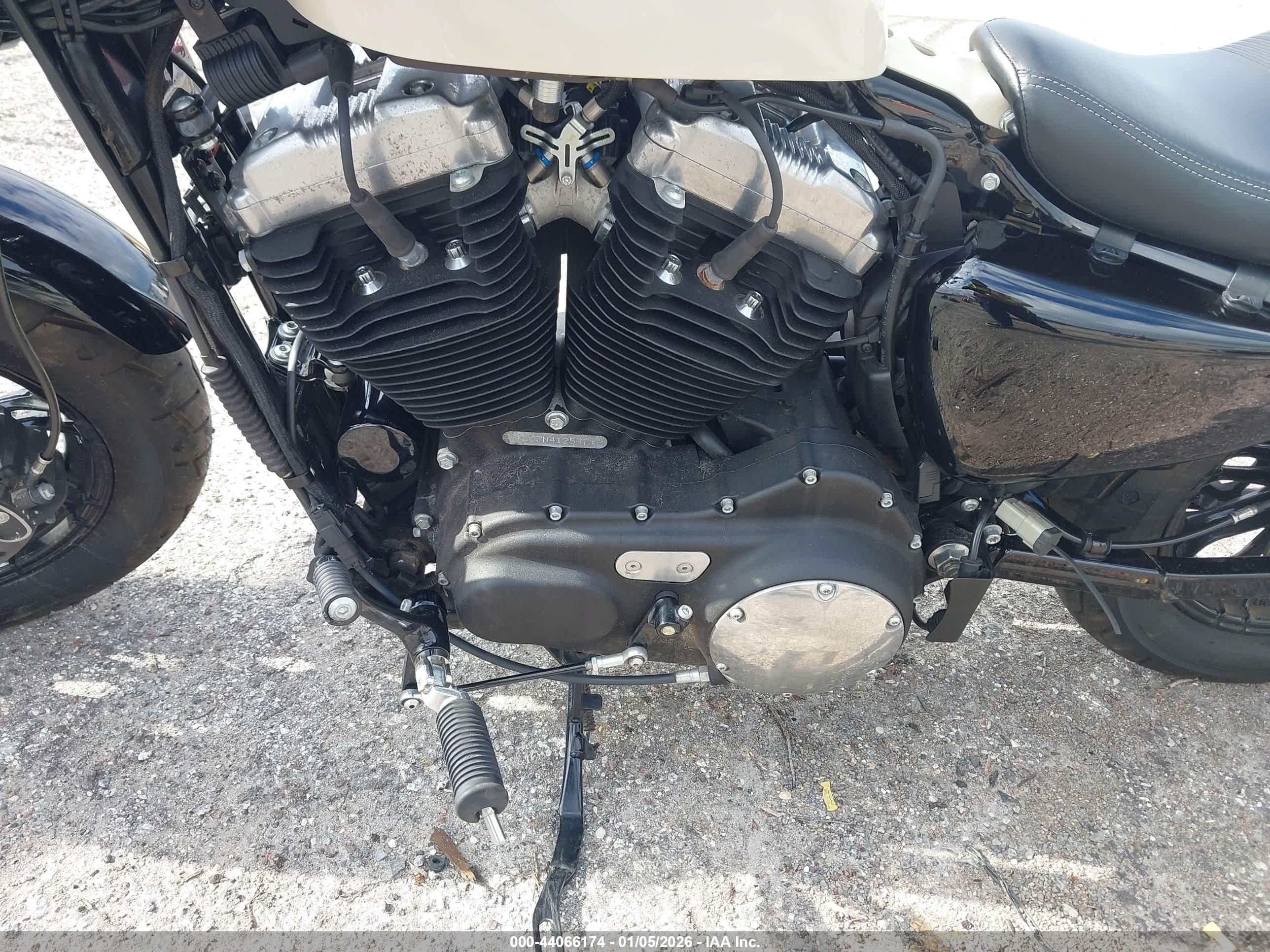 HARLEY-DAVIDSON XL1200 image 9