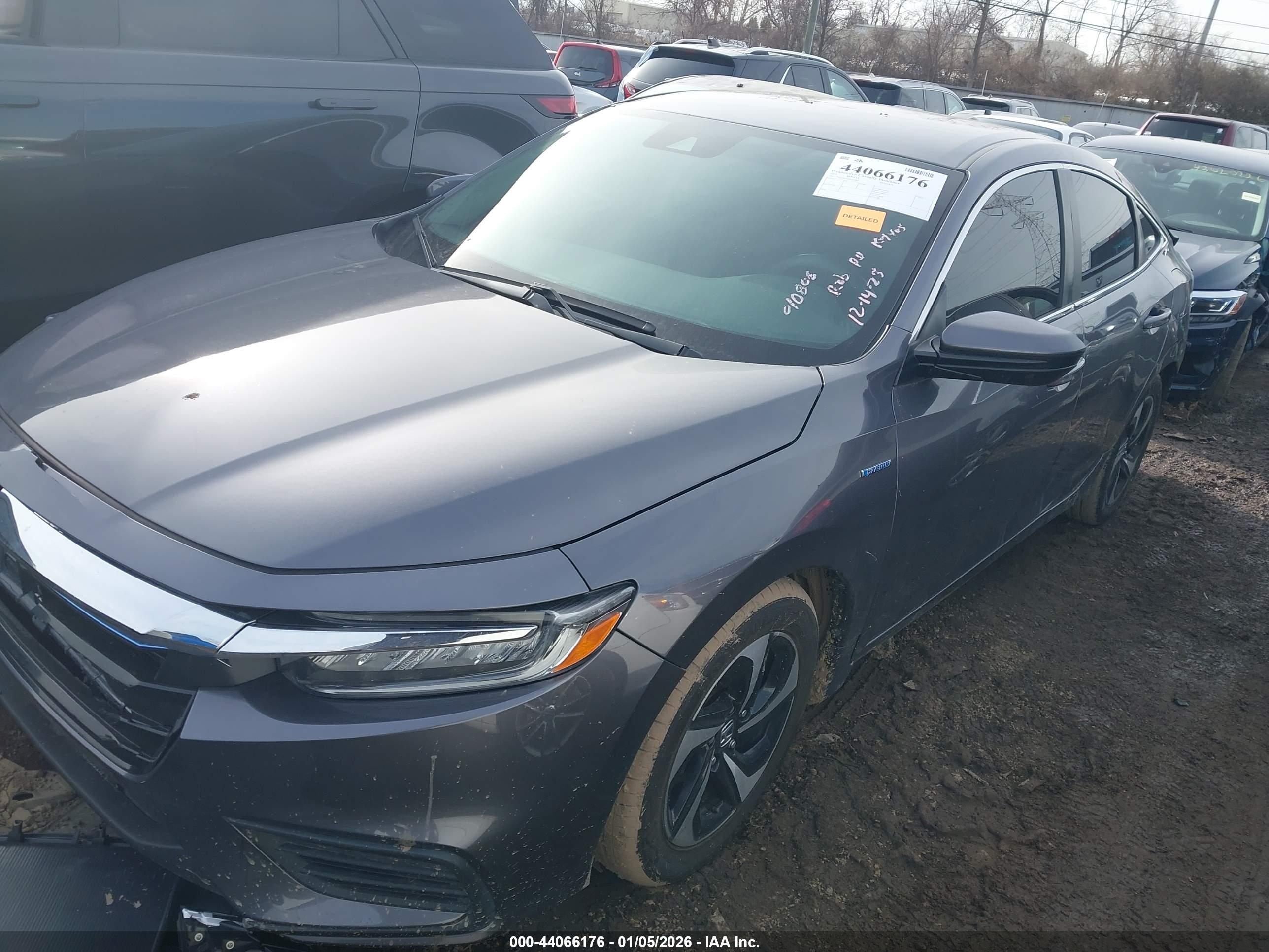 HONDA INSIGHT image 2