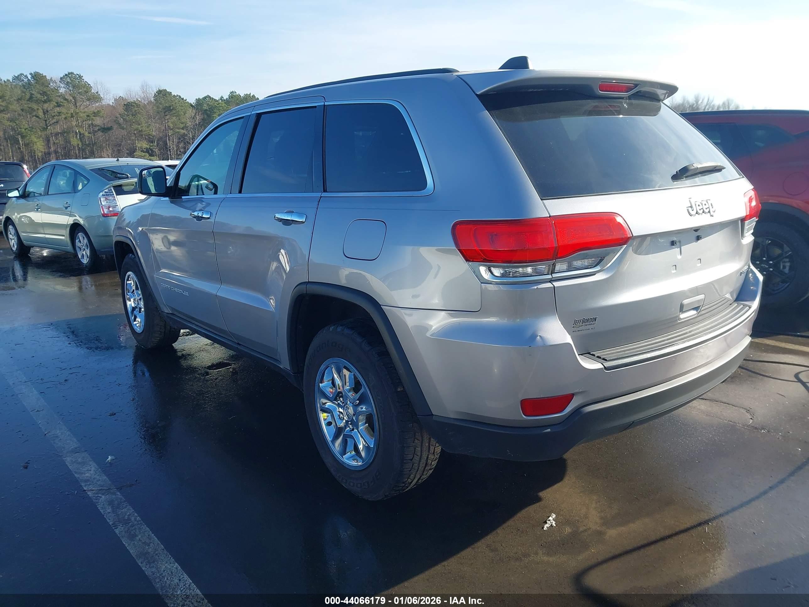 JEEP GRAND image 3