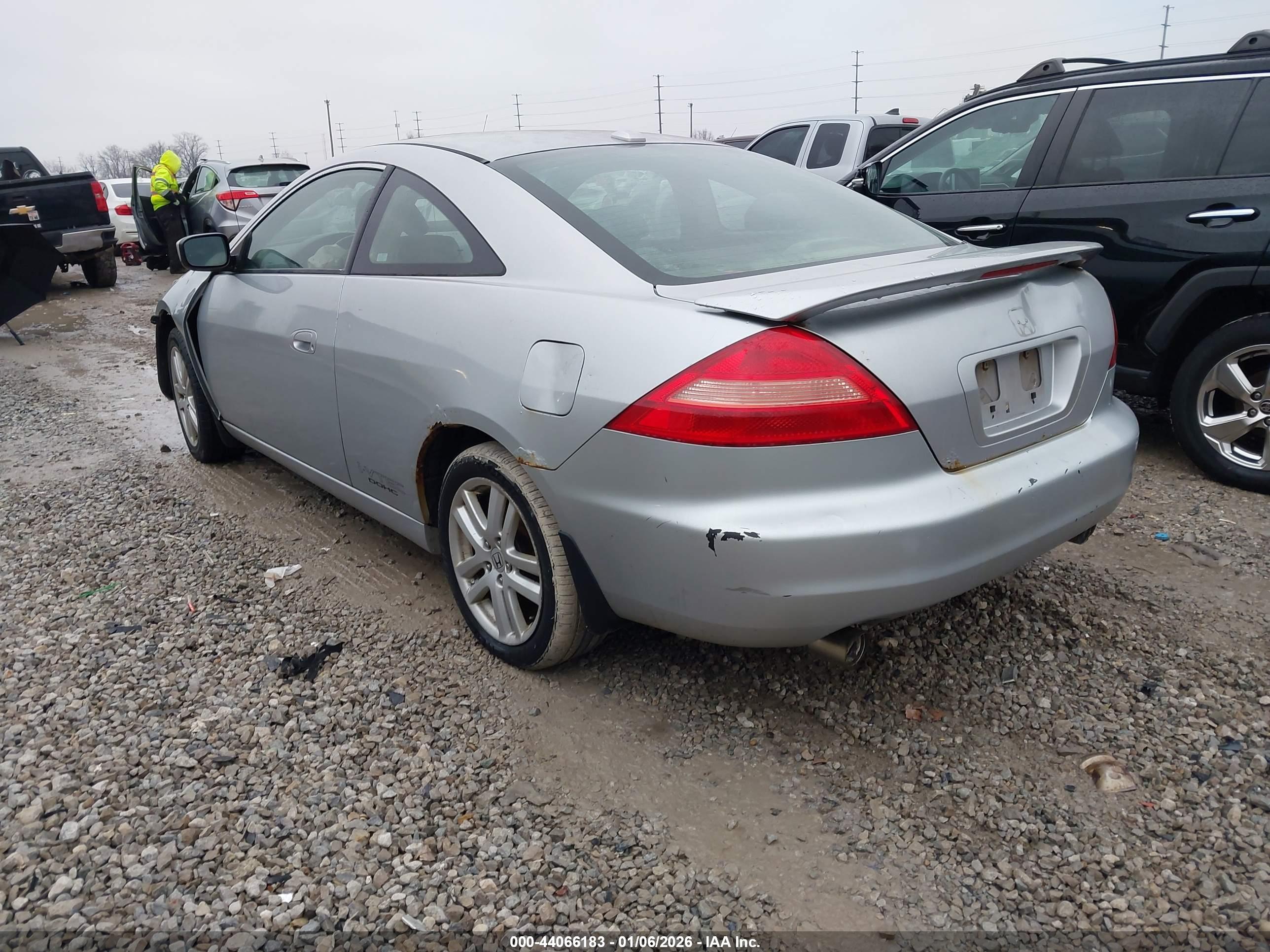HONDA ACCORD image 3