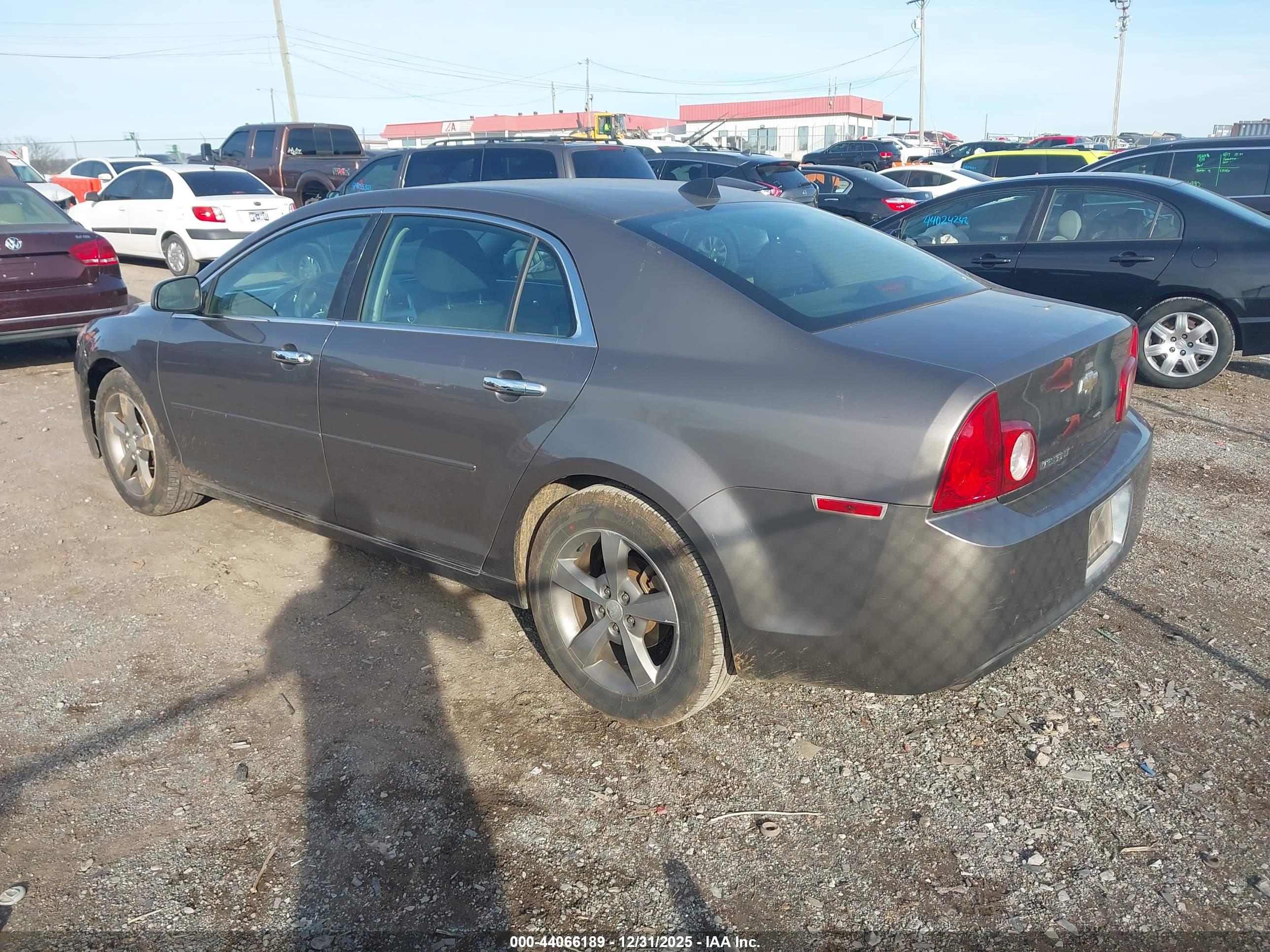 CHEVROLET MALIBU image 3