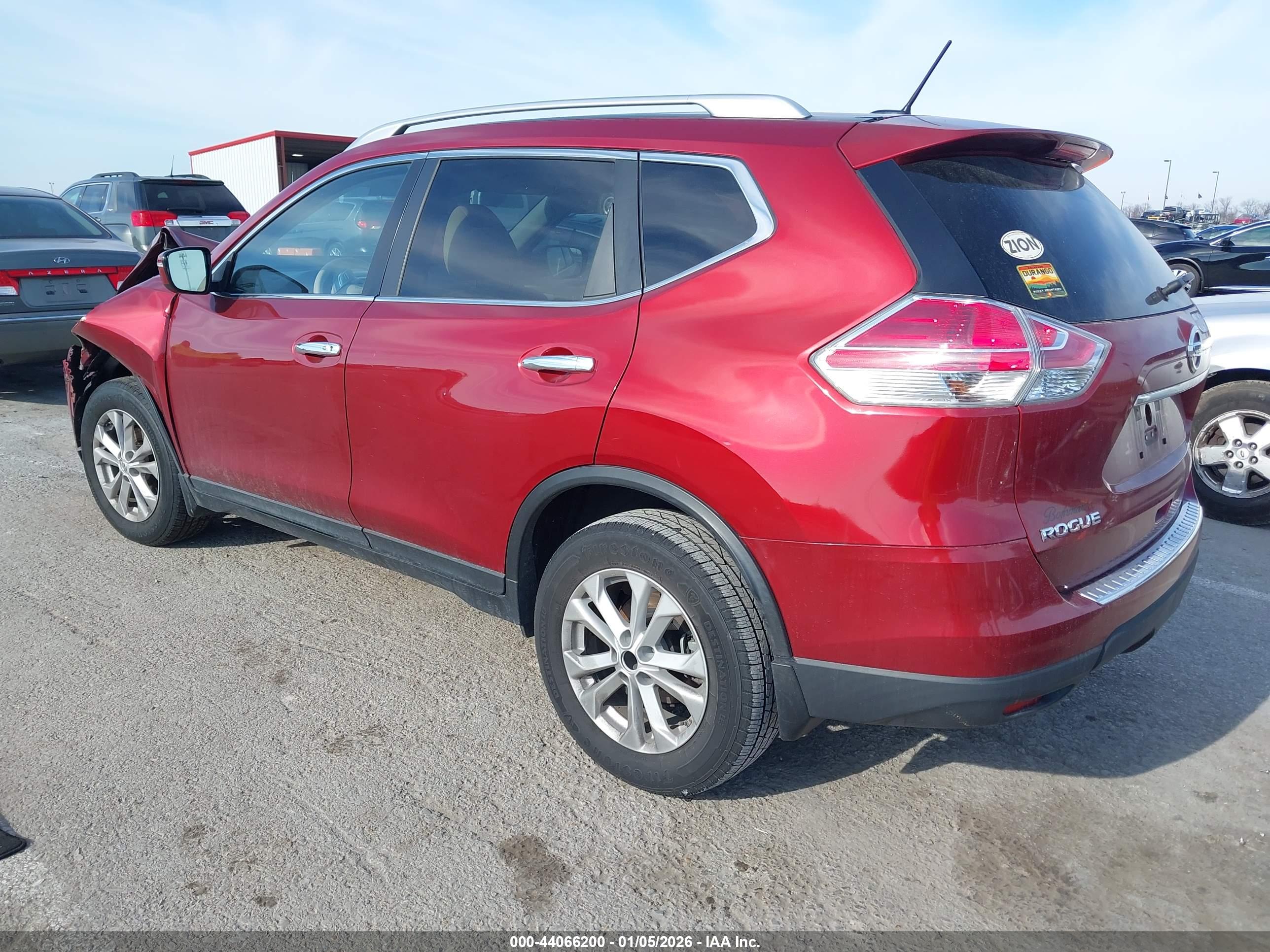 NISSAN ROGUE image 3