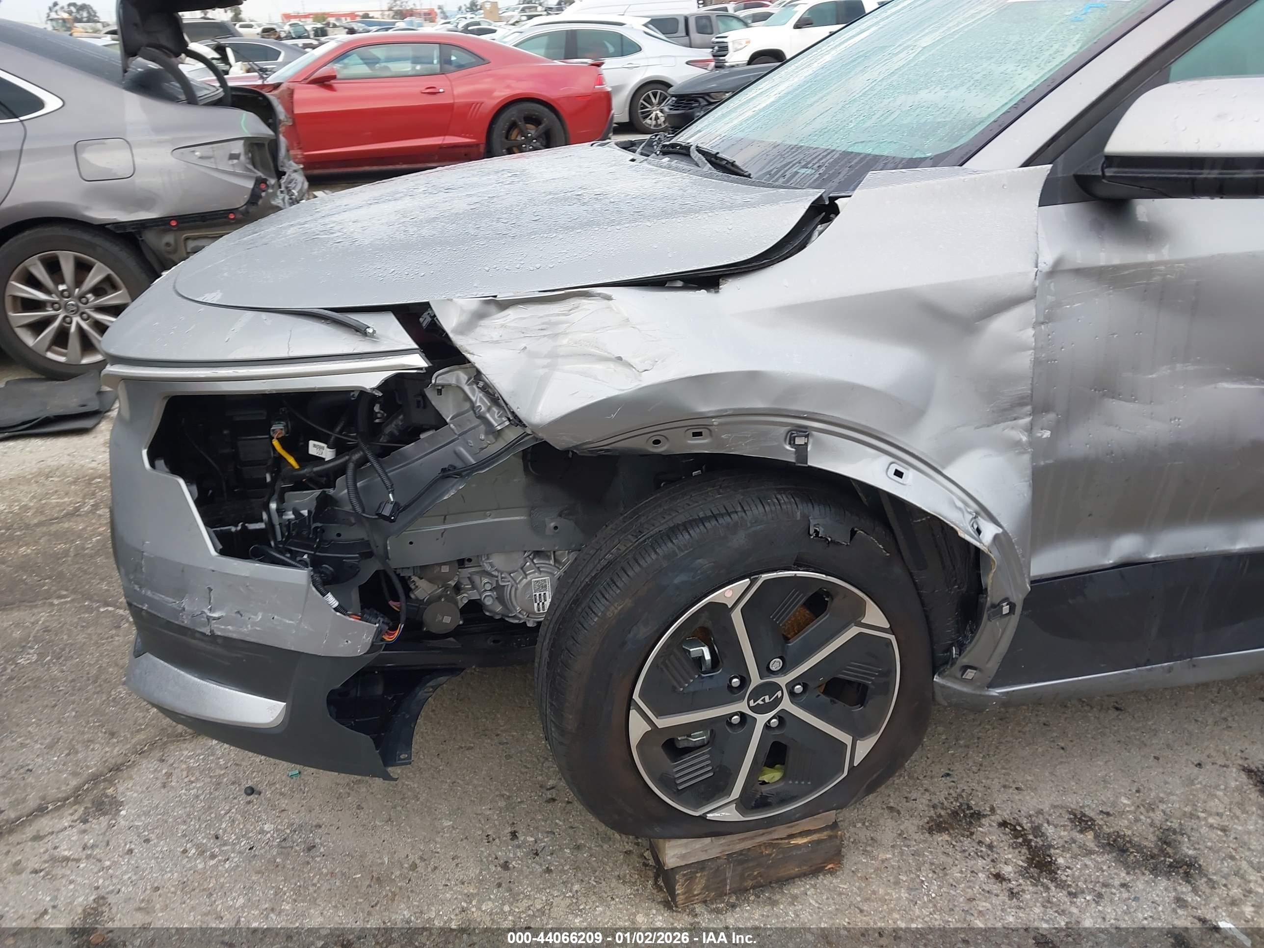KIA NIRO image 6