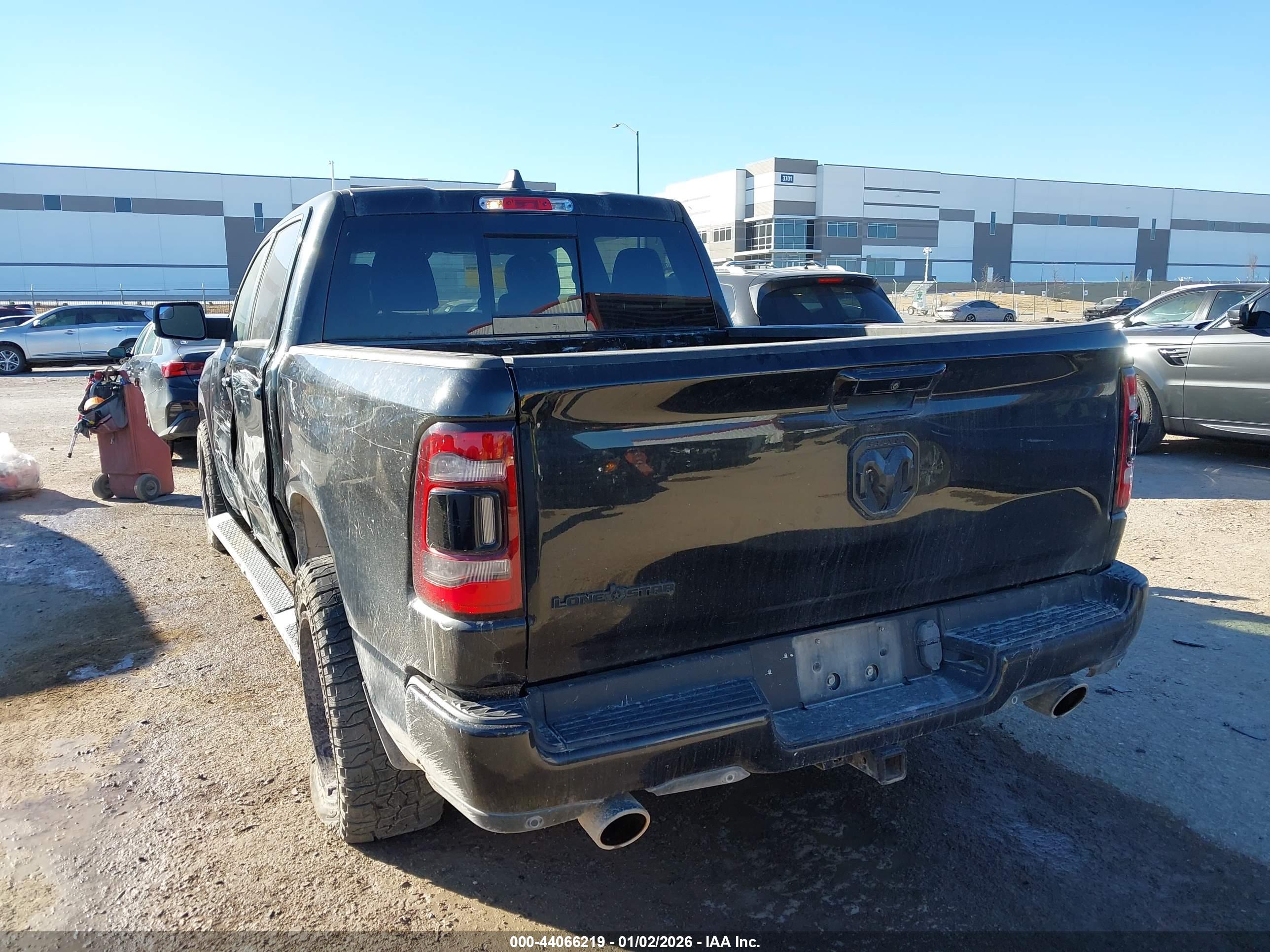 RAM 1500 image 3