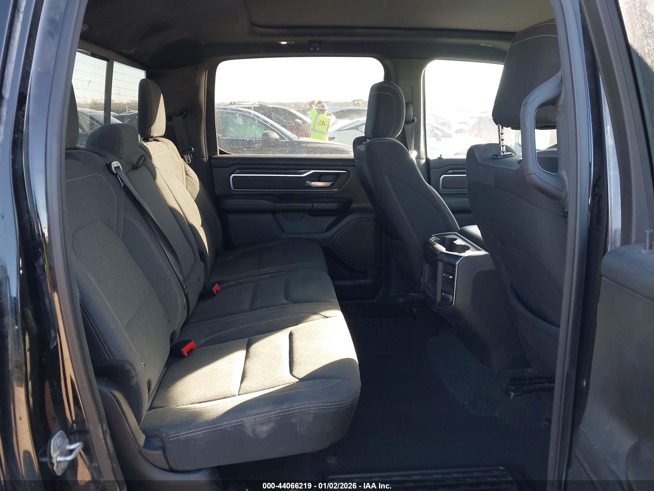 RAM 1500 image 8