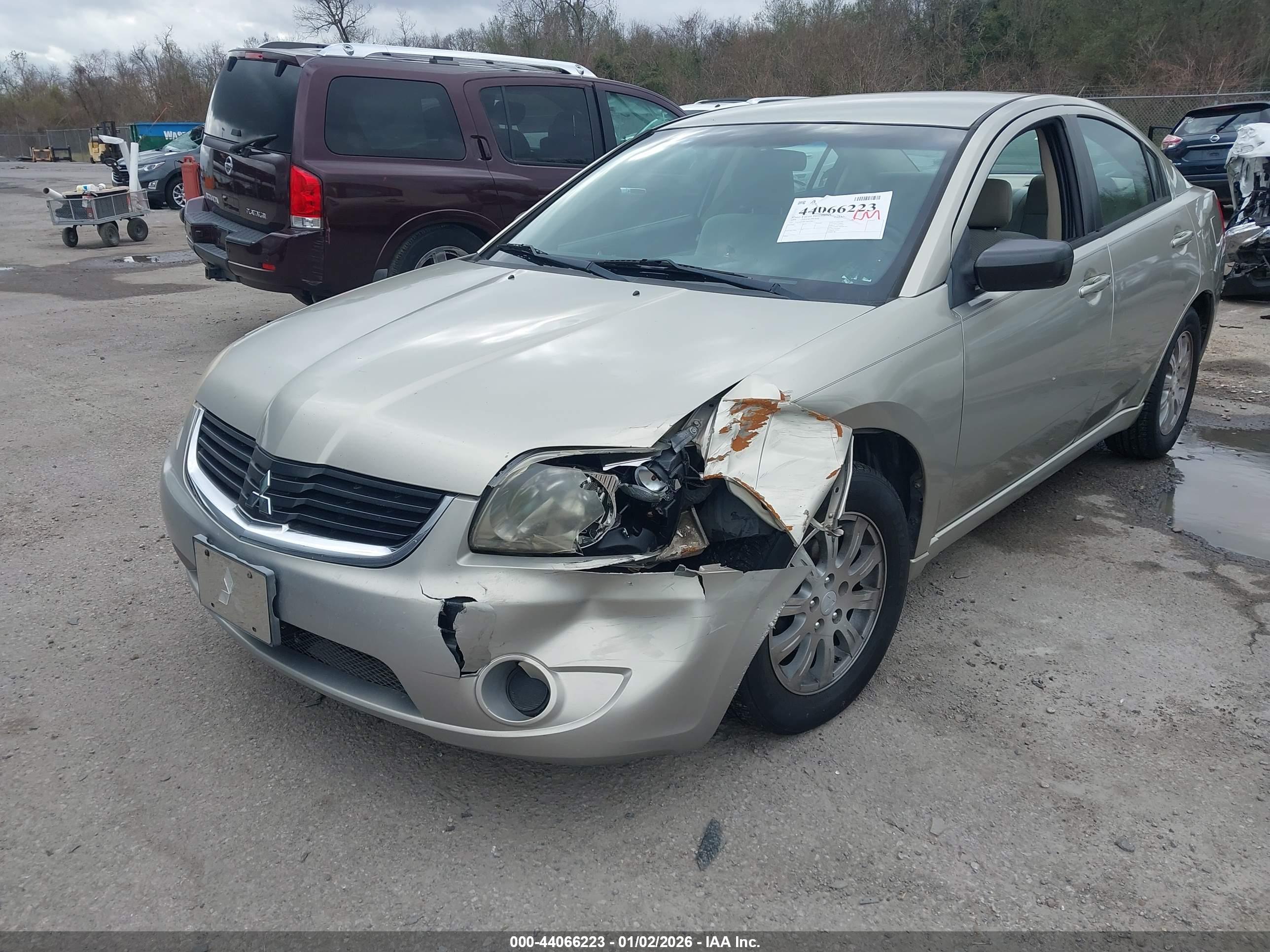 MITSUBISHI GALANT image 6