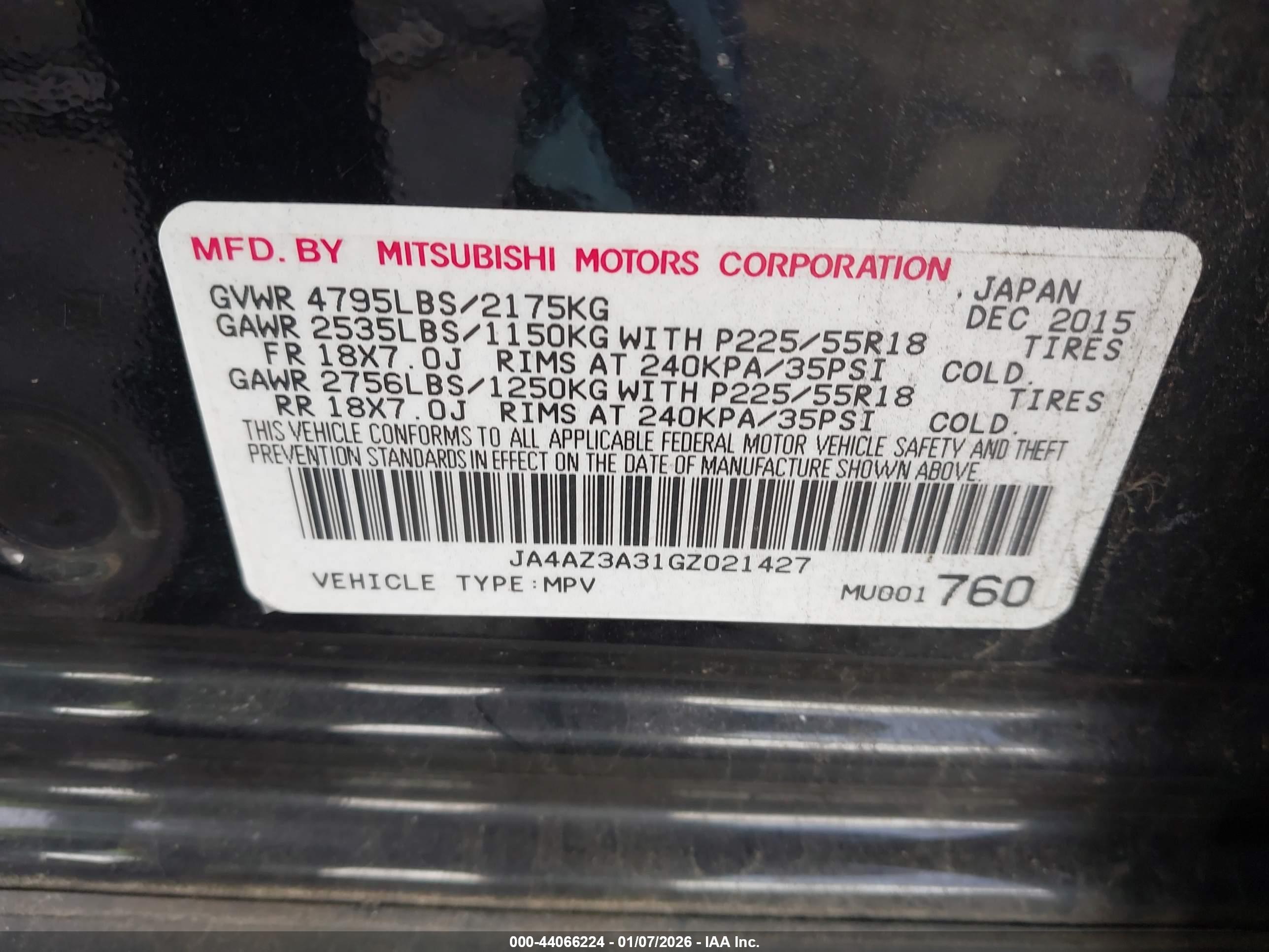 MITSUBISHI OUTLANDER image 9
