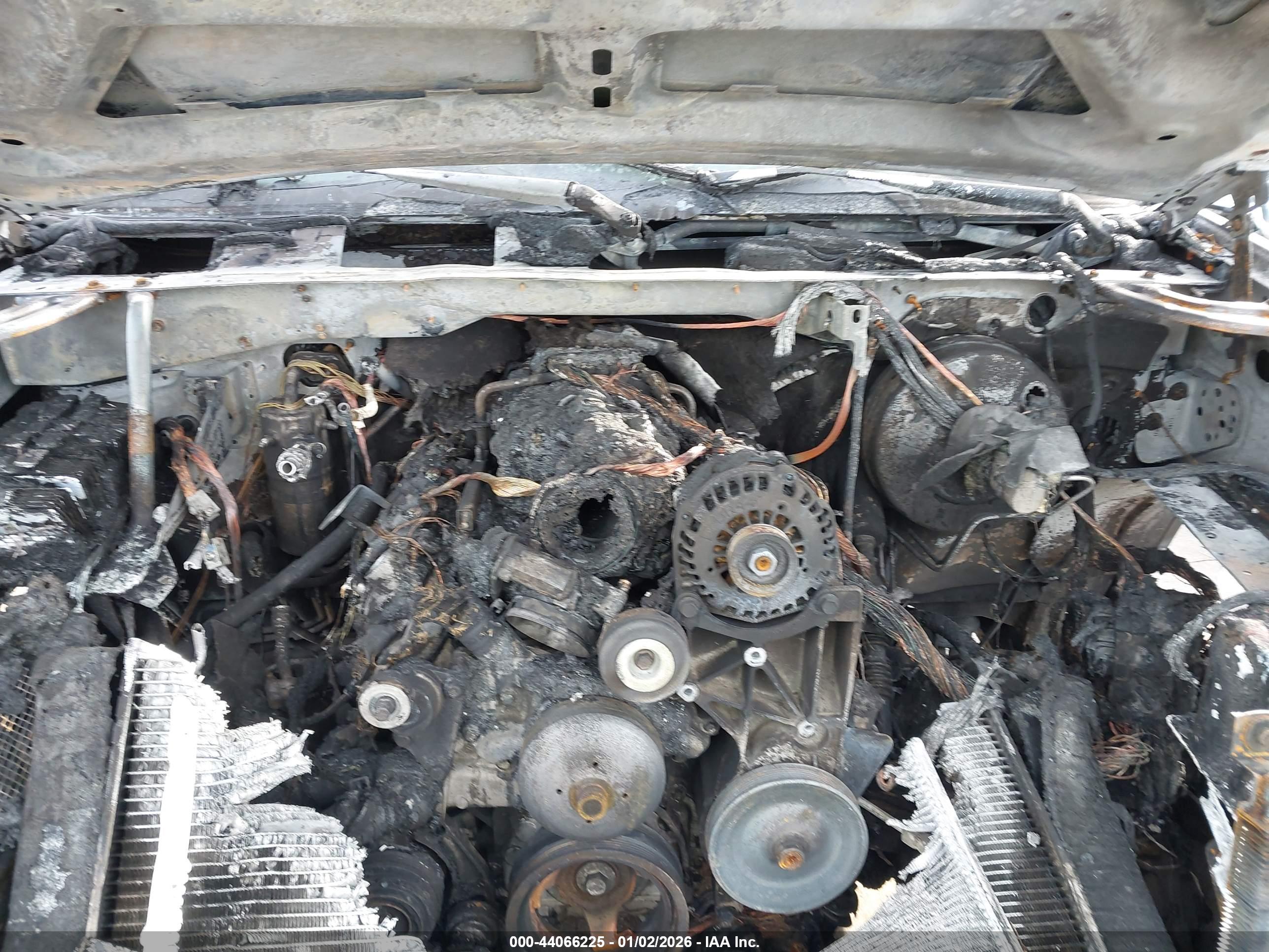 CHEVROLET TAHOE image 10
