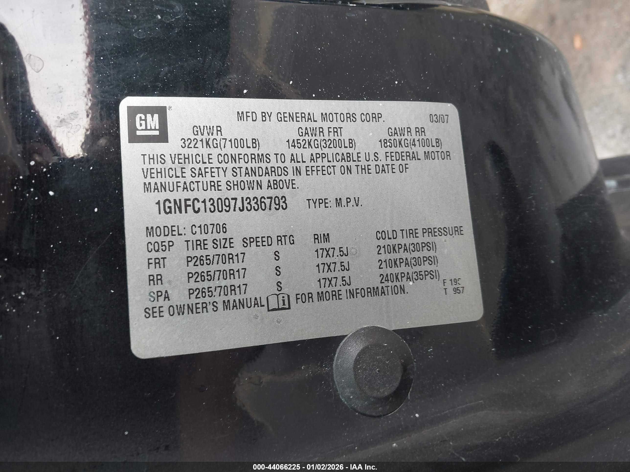 CHEVROLET TAHOE image 9