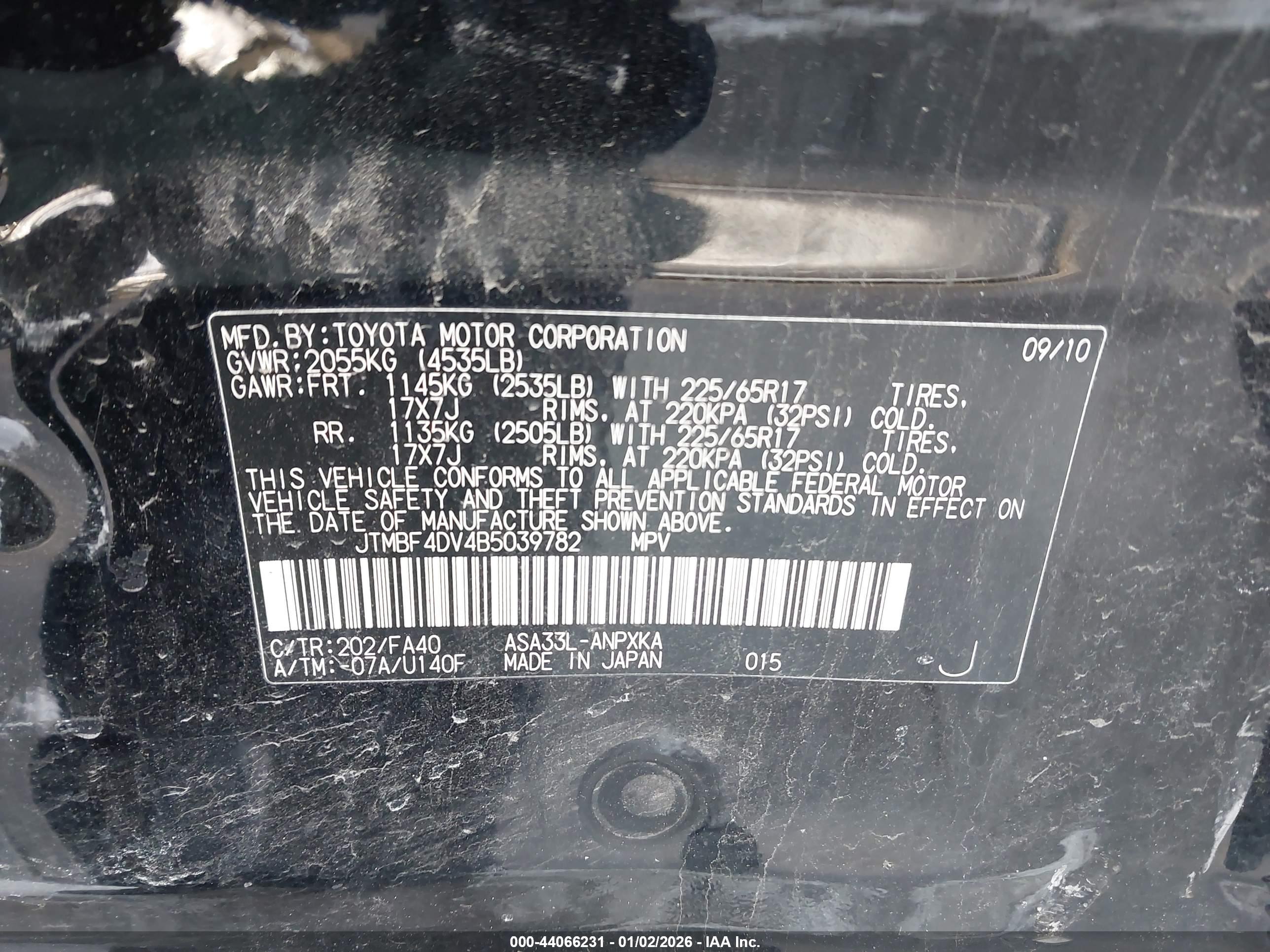 TOYOTA RAV4 image 9