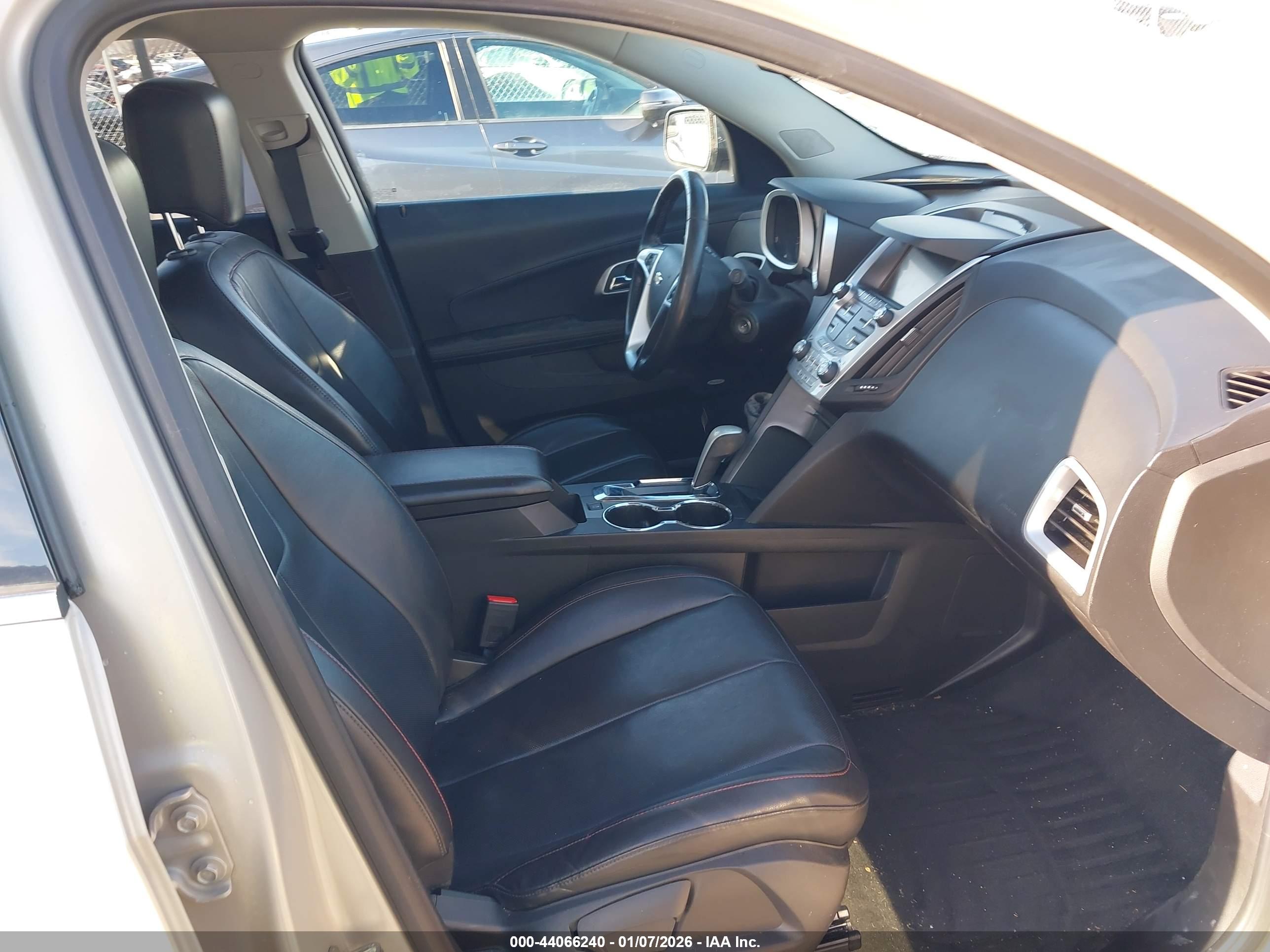 CHEVROLET EQUINOX image 5