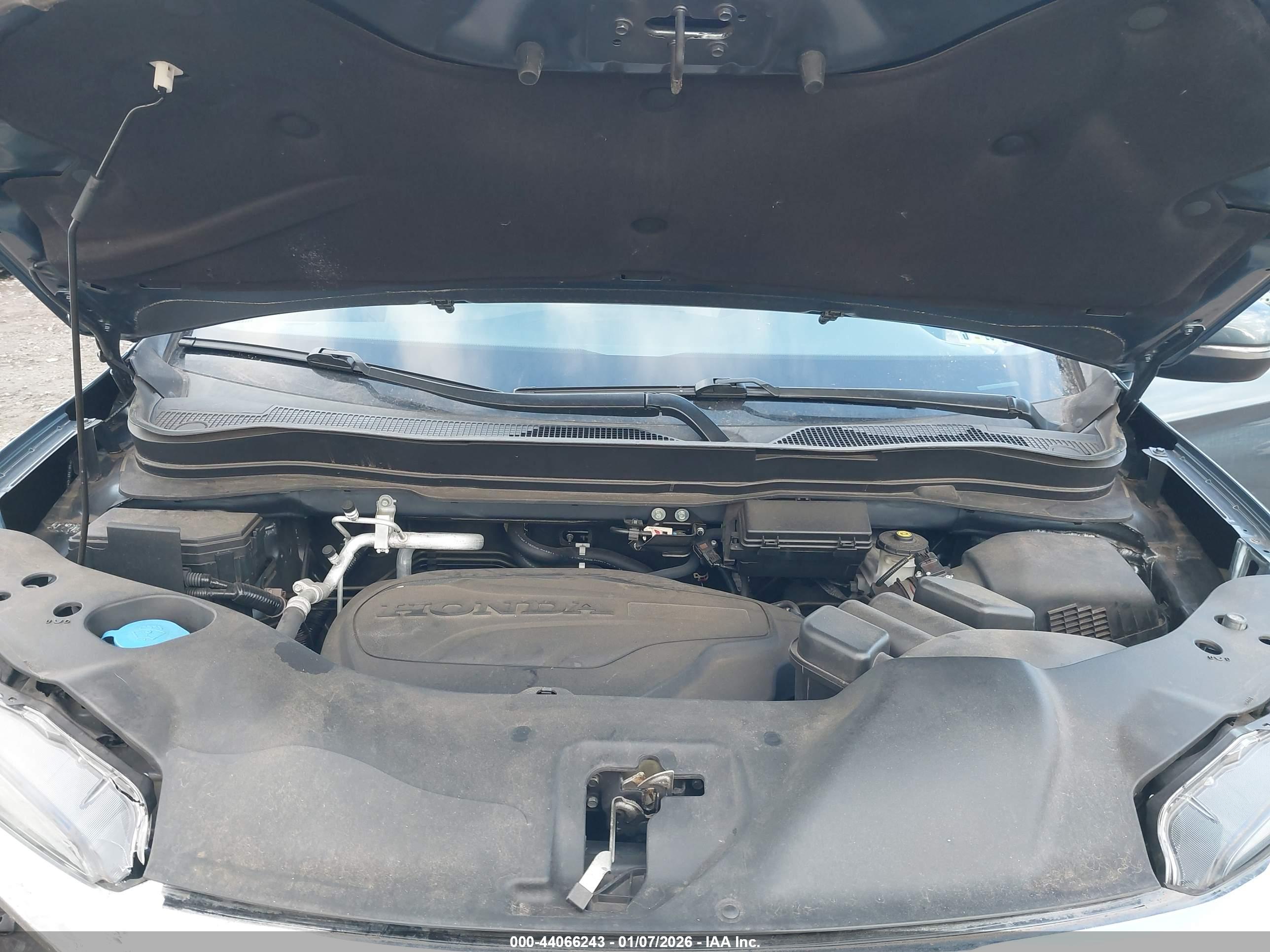 HONDA PILOT image 10