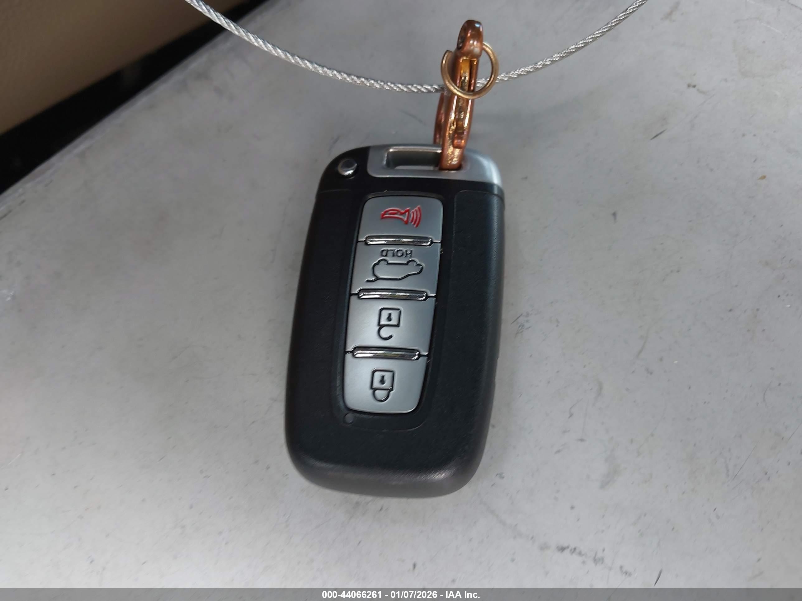 KIA SORENTO image 11