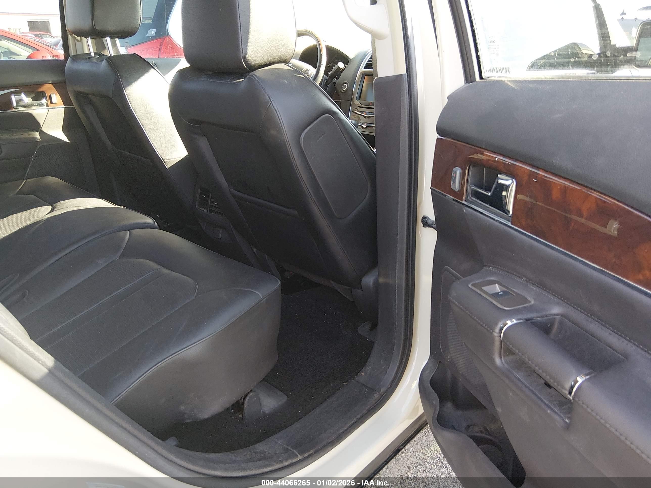 LINCOLN MKX image 8