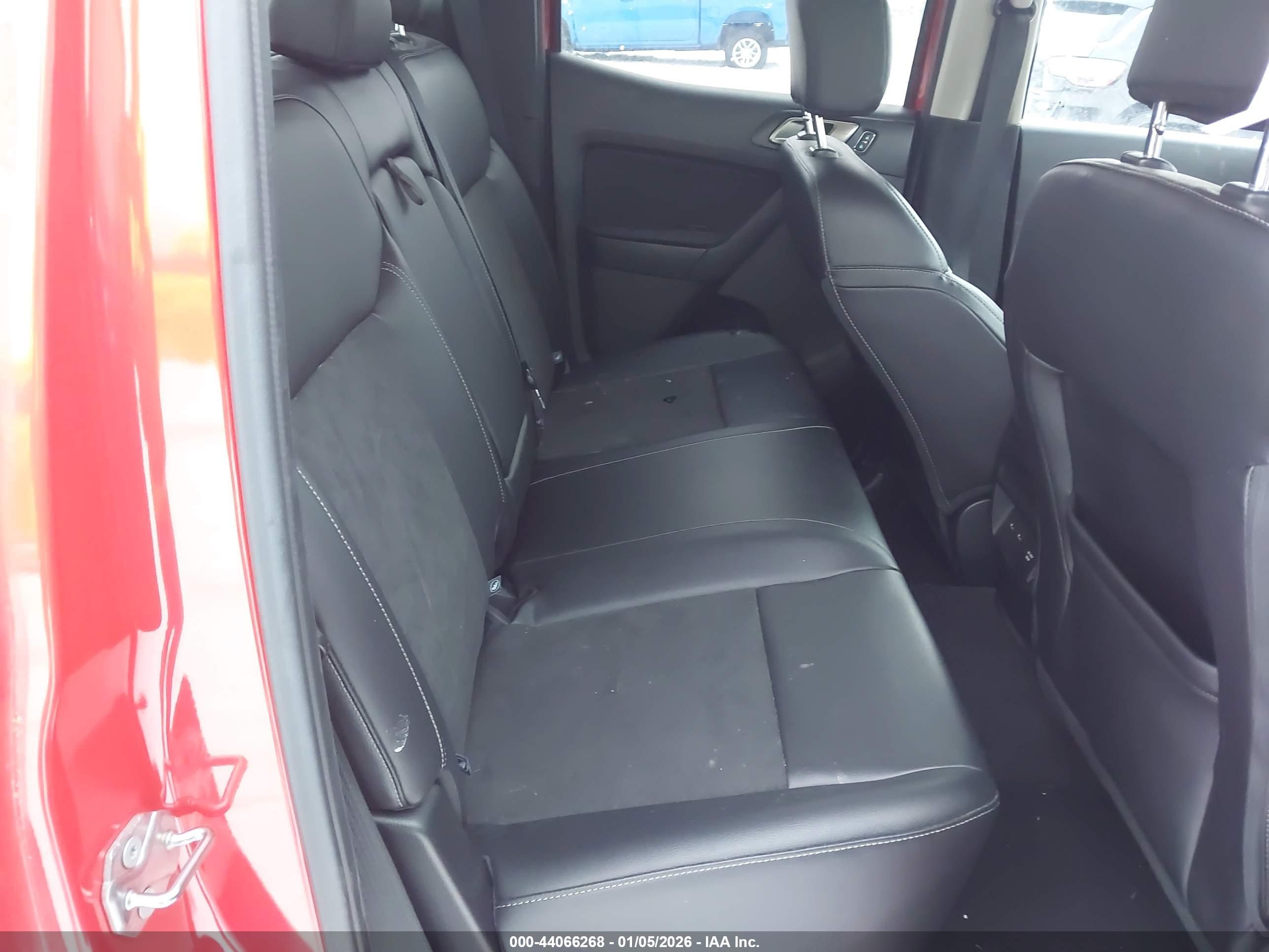 FORD RANGER image 8