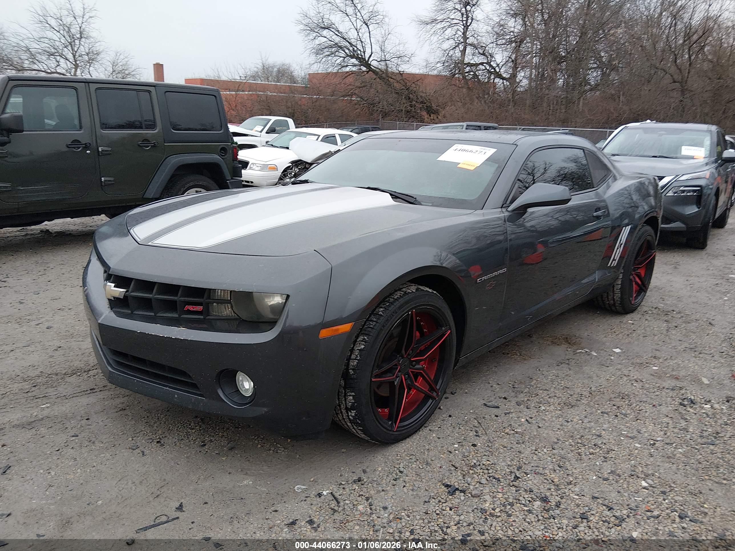 CHEVROLET CAMARO image 2