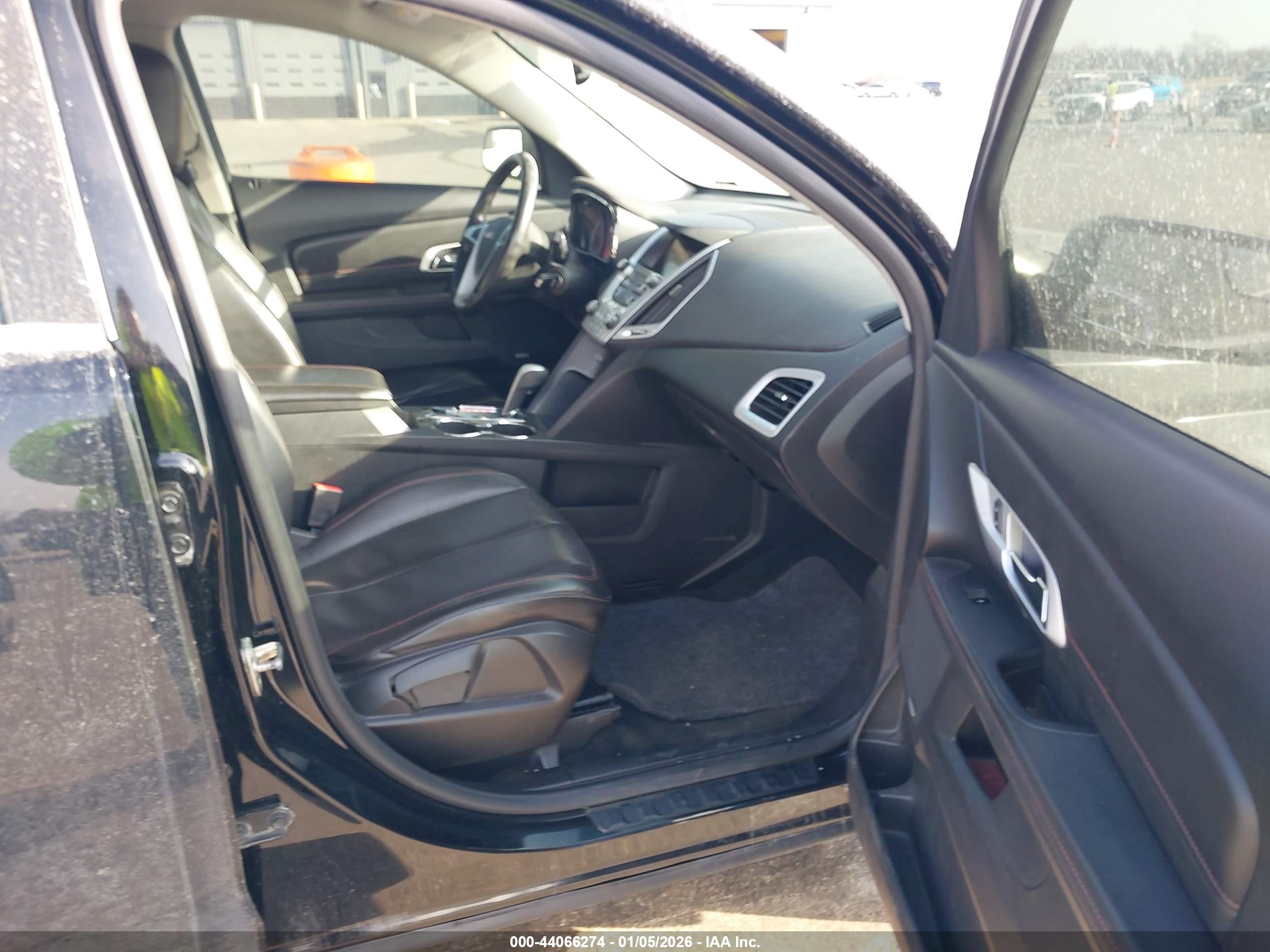GMC TERRAIN image 5