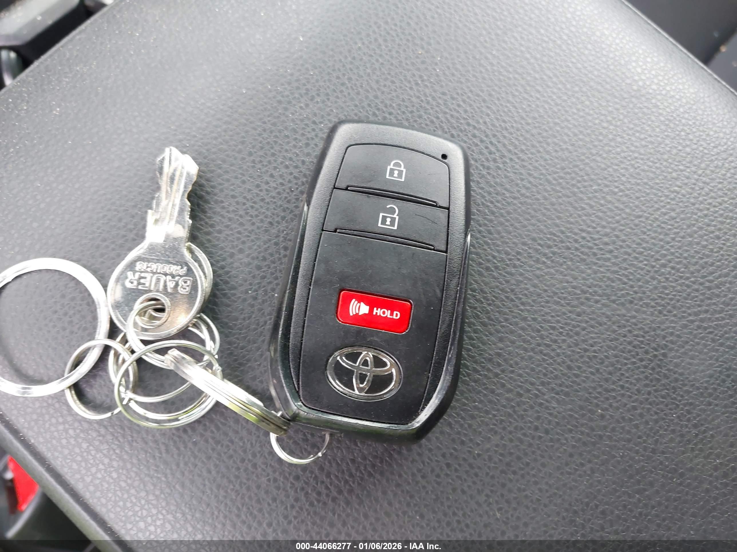 TOYOTA TACOMA image 11