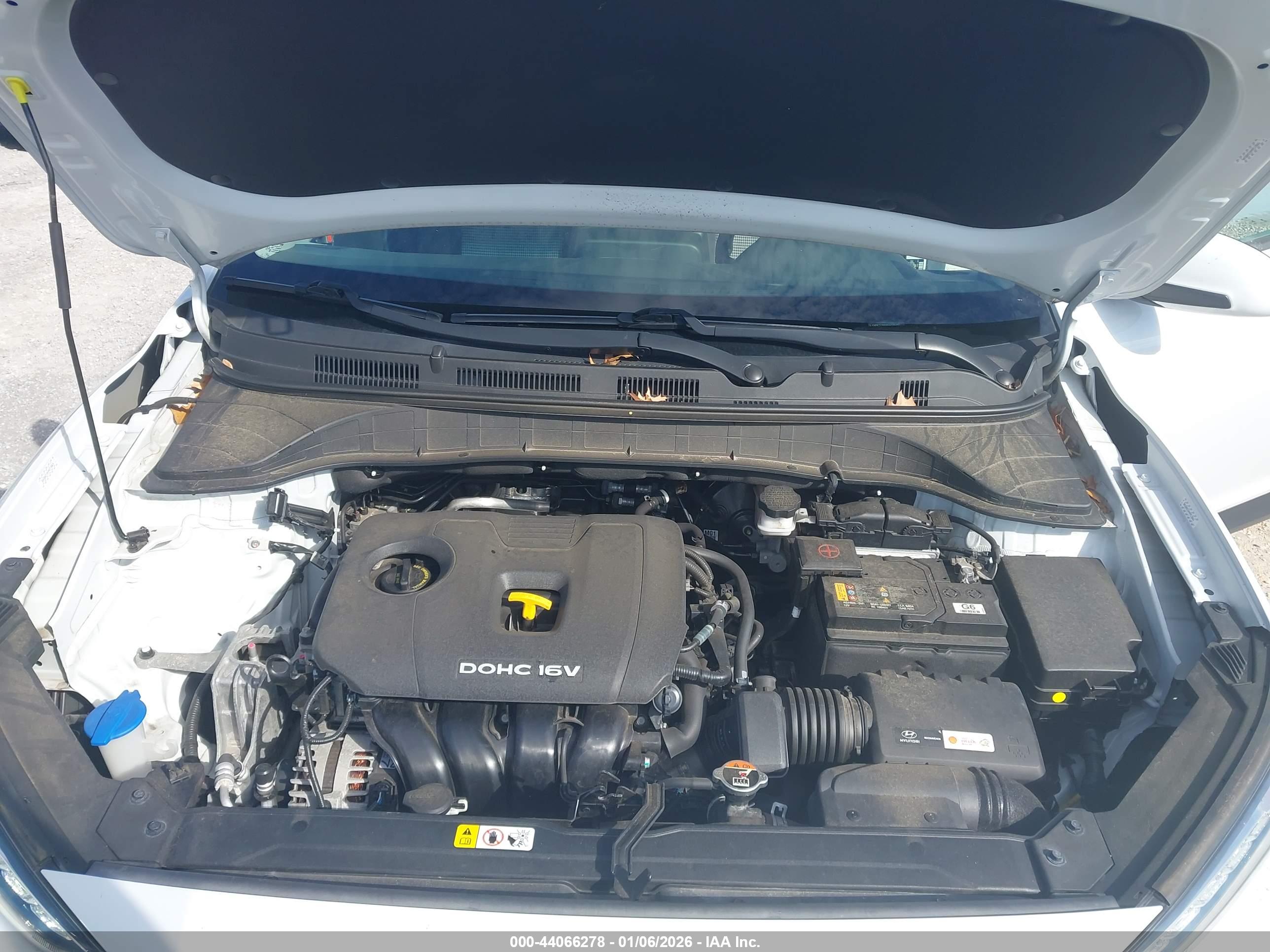 HYUNDAI KONA image 10