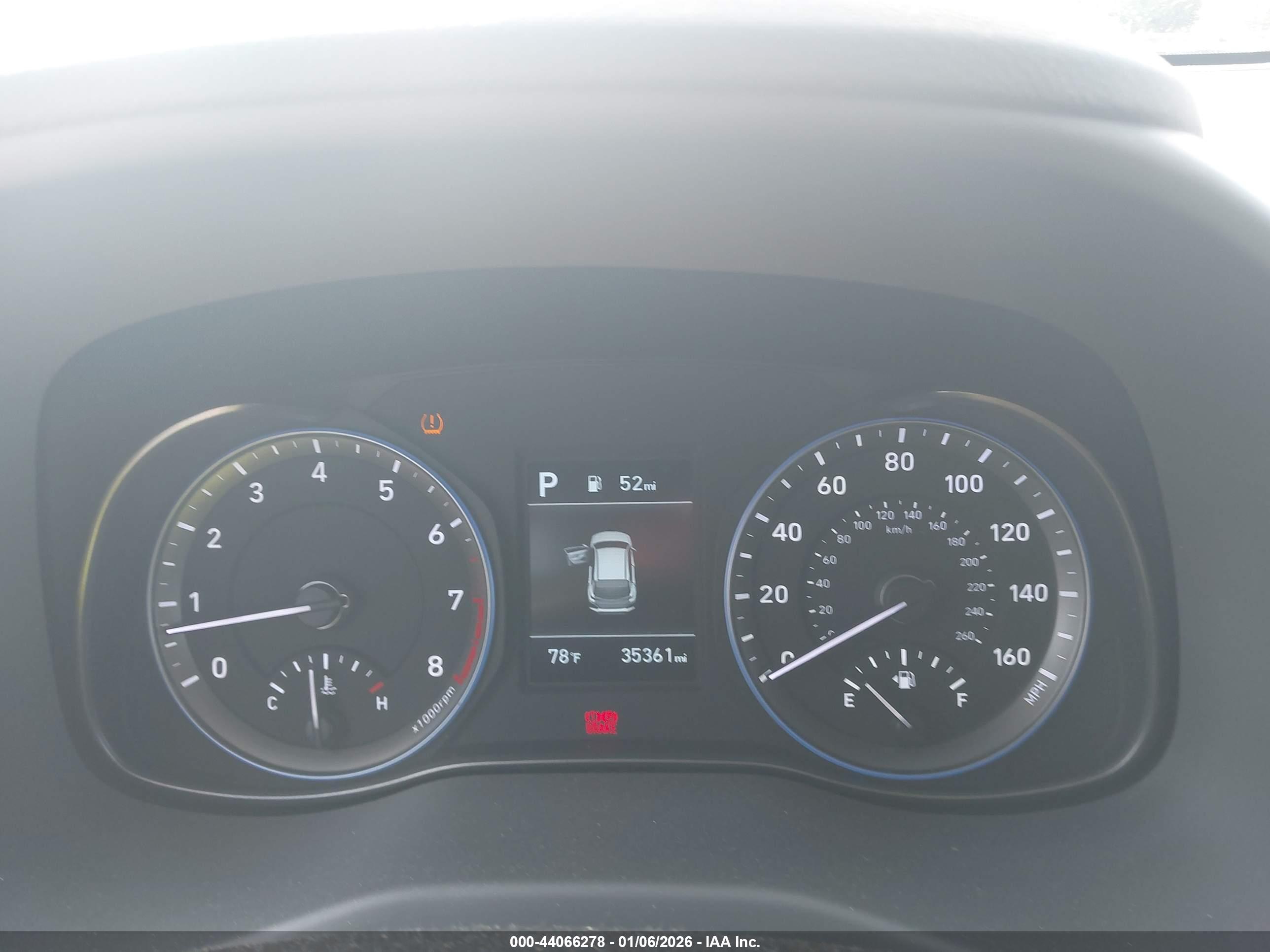 HYUNDAI KONA image 7