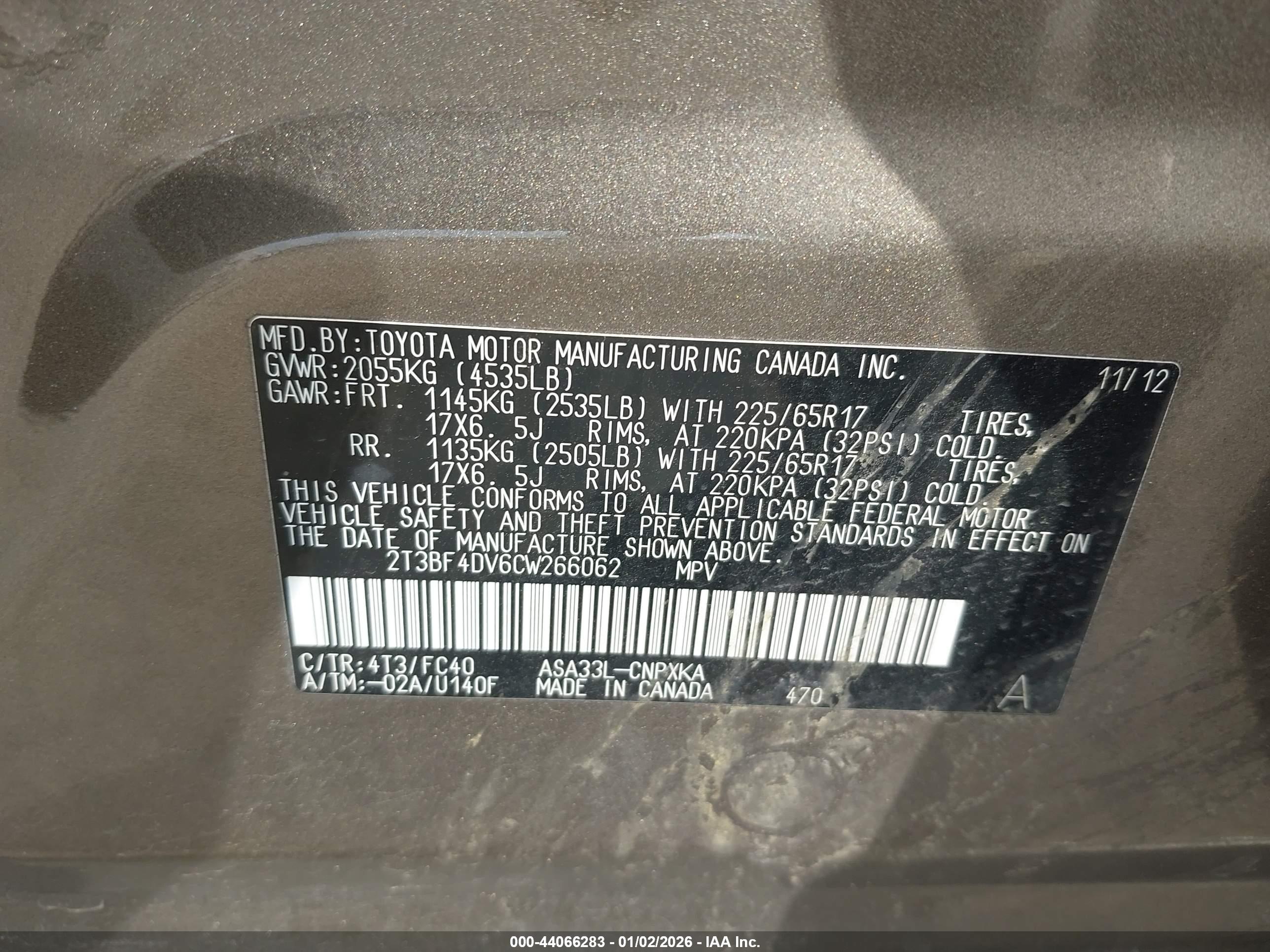 TOYOTA RAV4 image 9