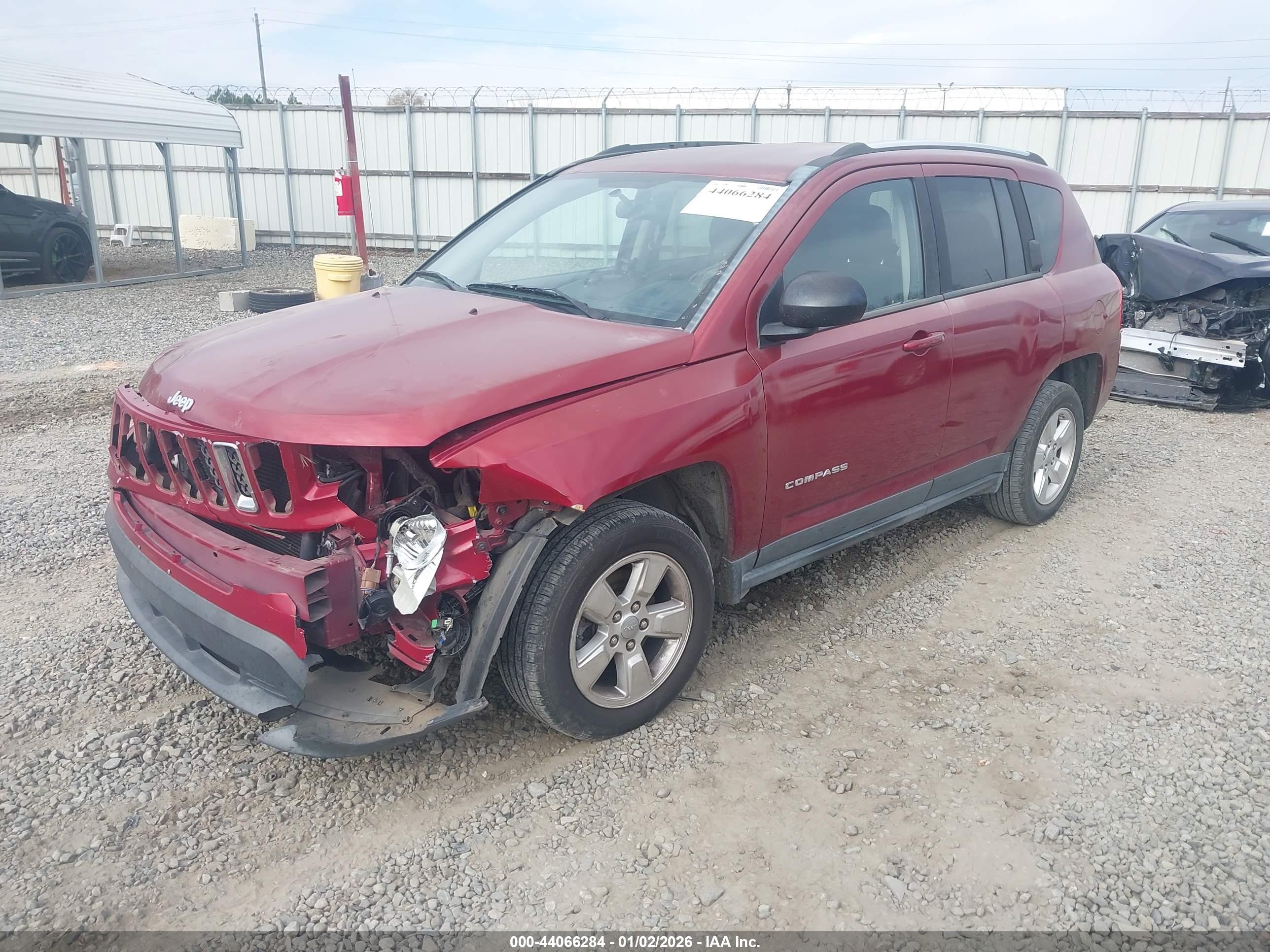 JEEP COMPASS image 2