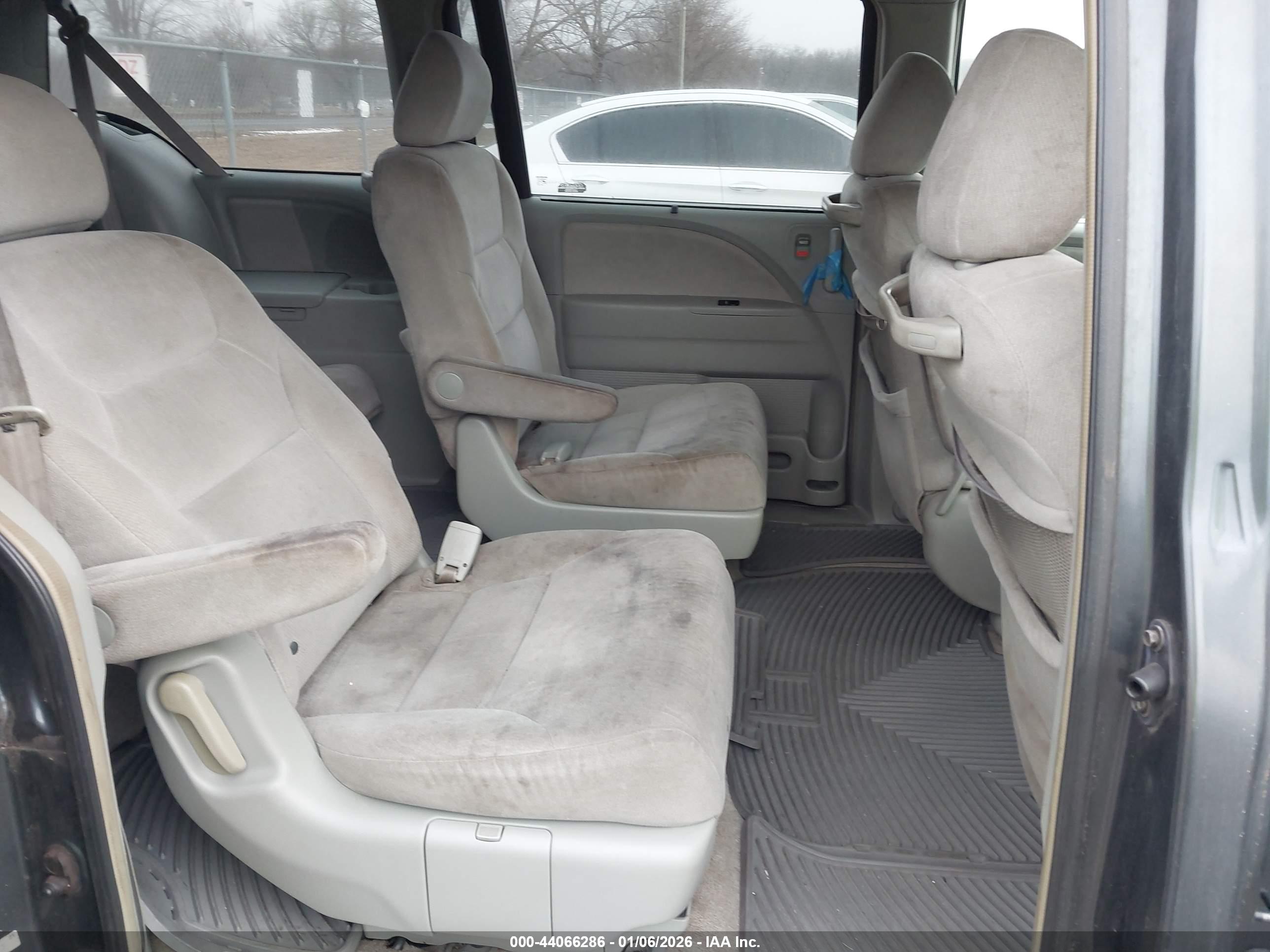 HONDA ODYSSEY image 8