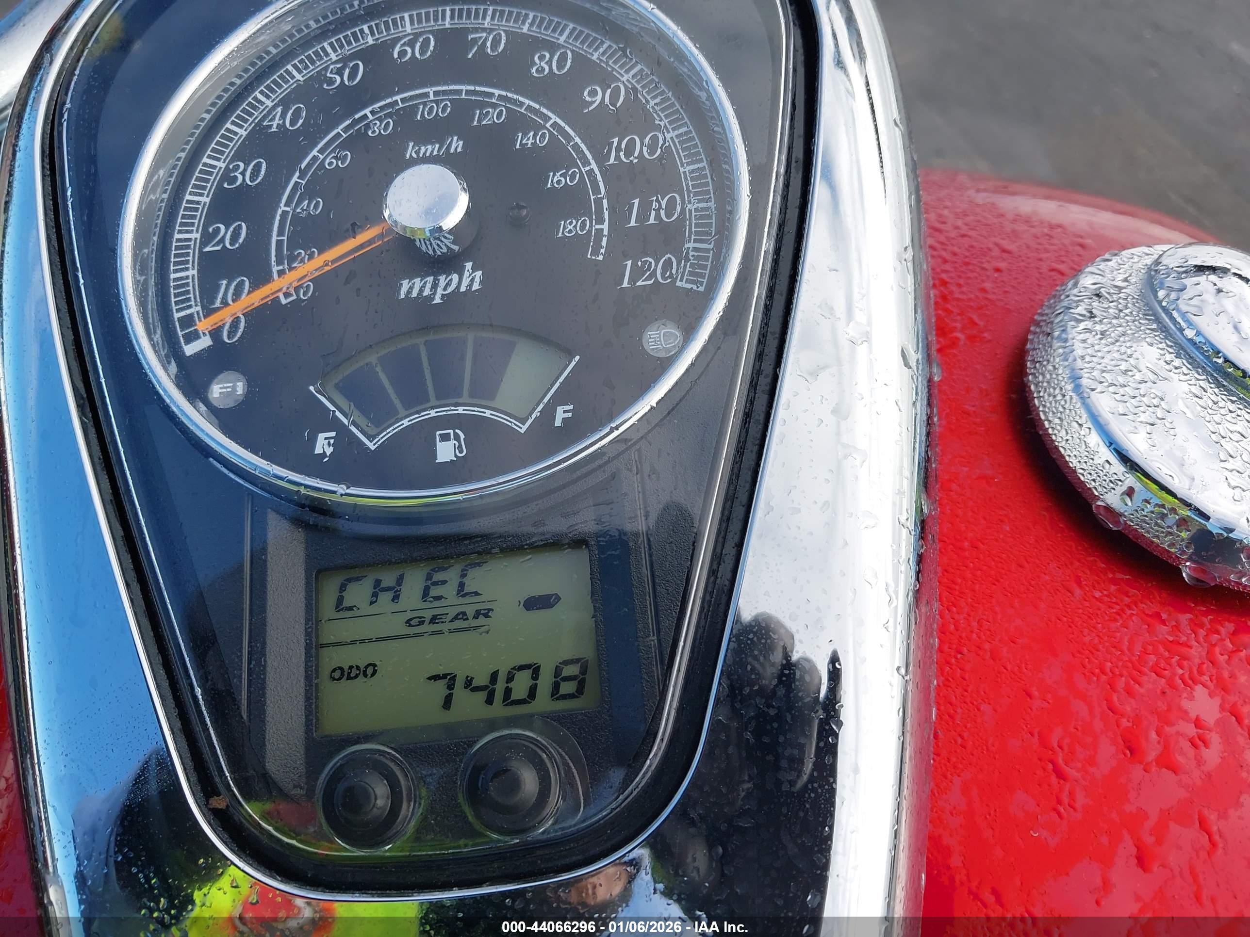 SUZUKI VL800 image 7