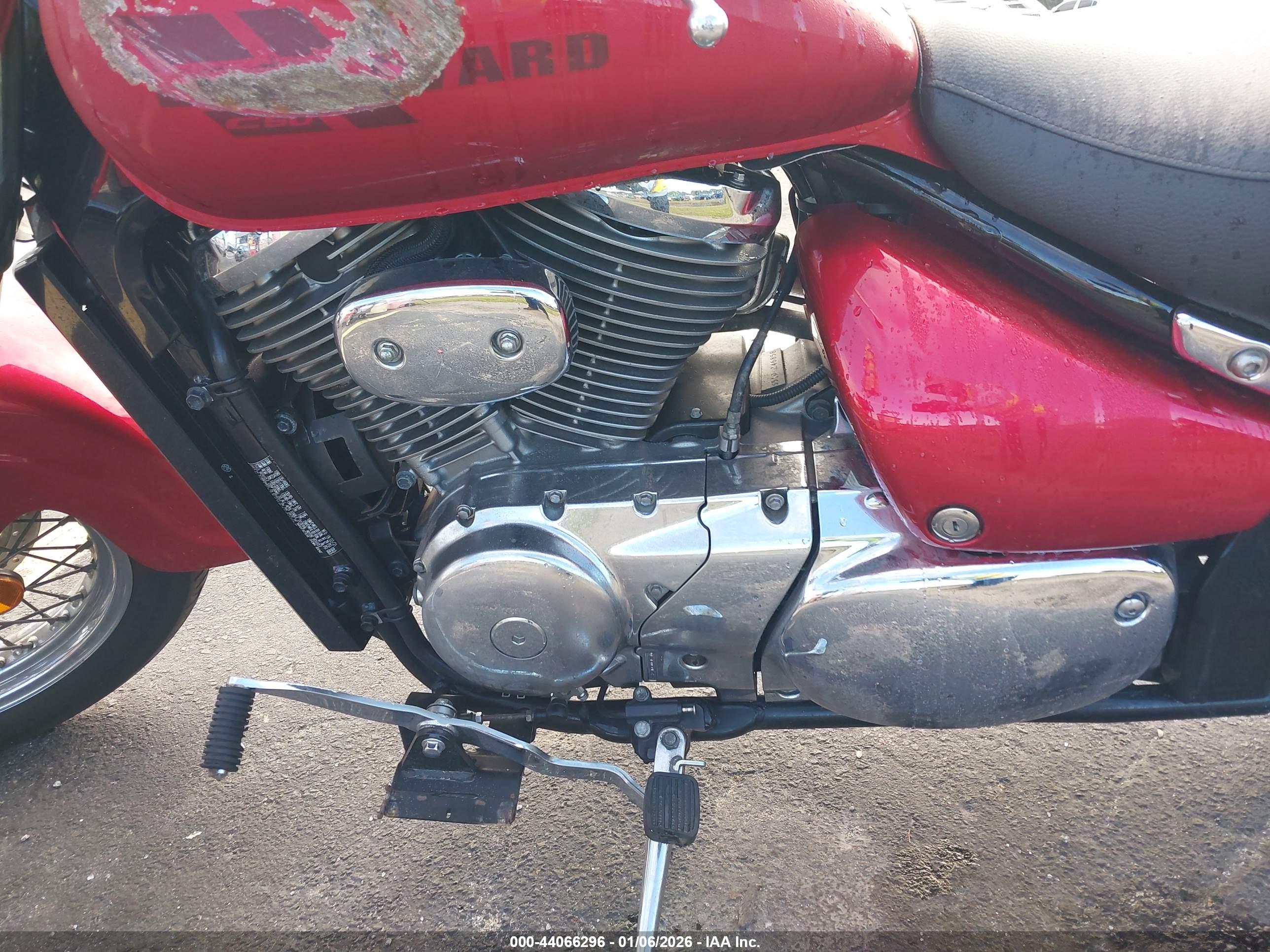 SUZUKI VL800 image 9