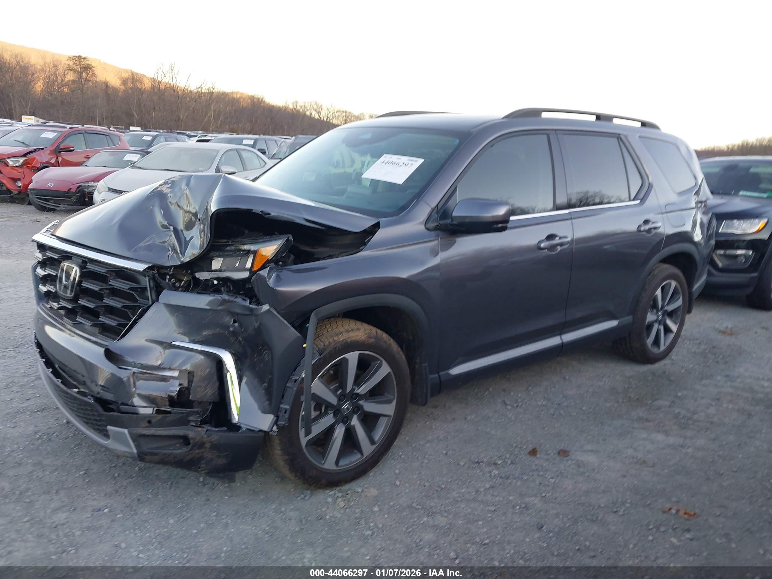 HONDA PILOT image 2