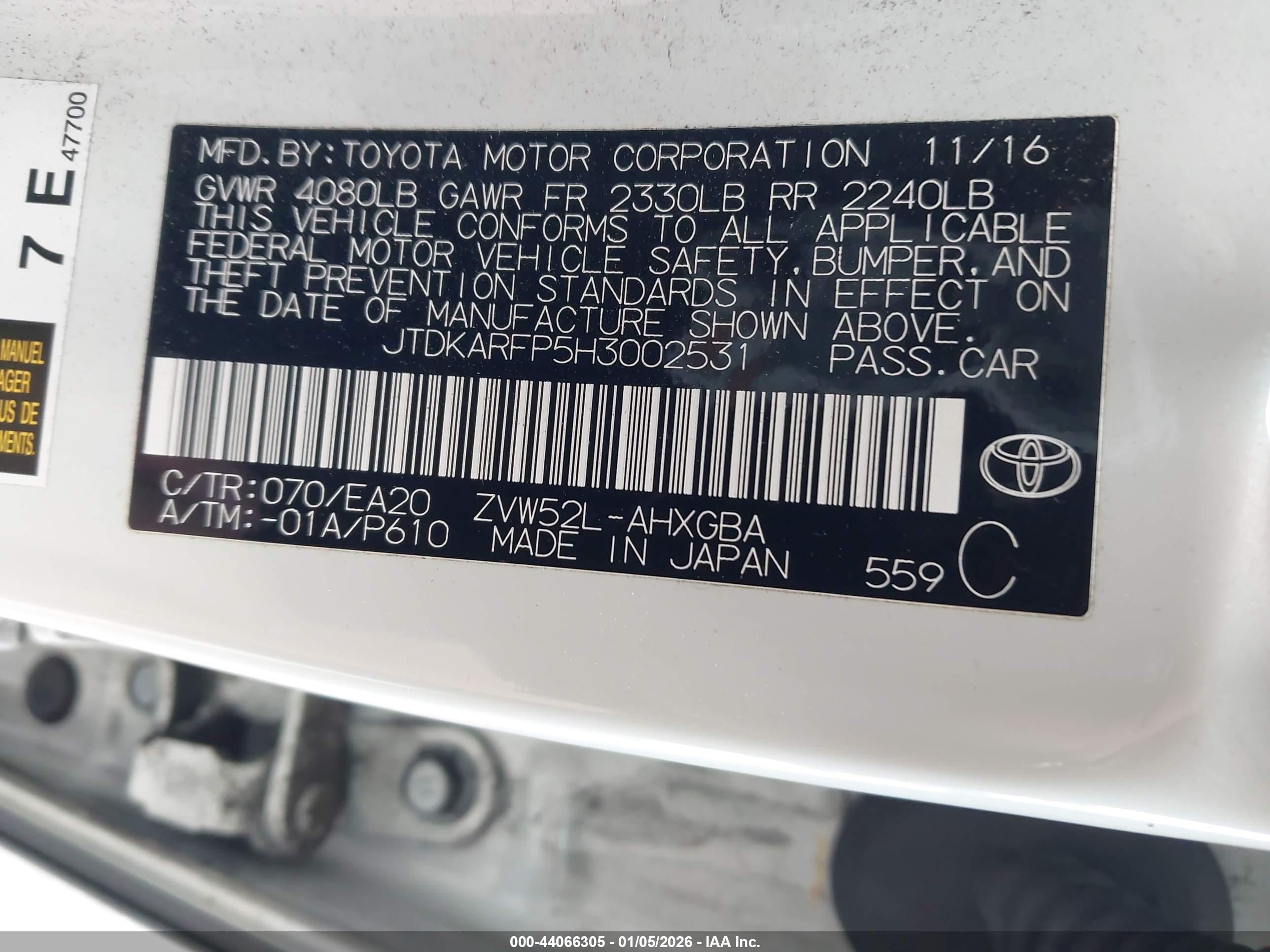 TOYOTA PRIUS image 9