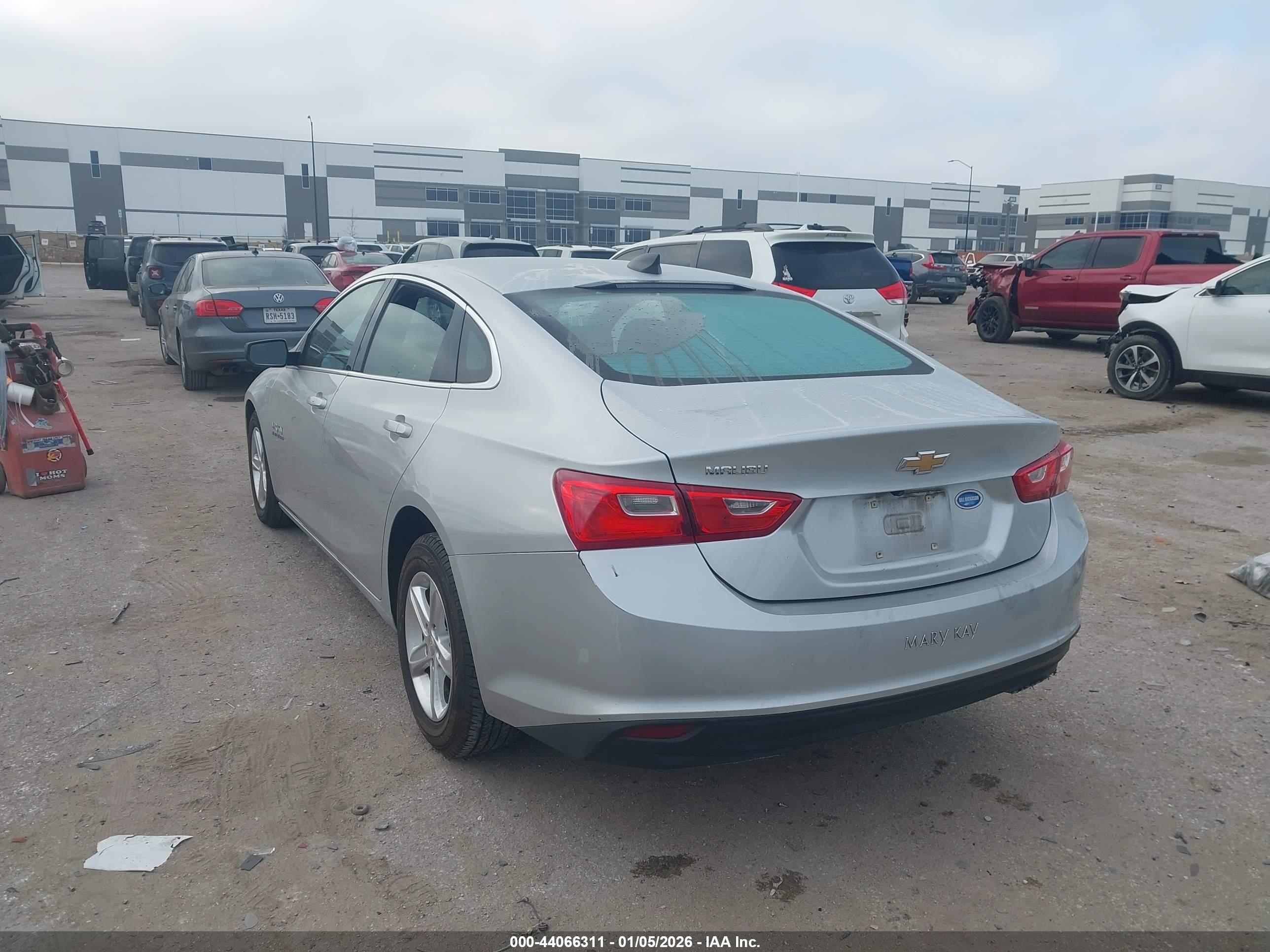 CHEVROLET MALIBU image 3
