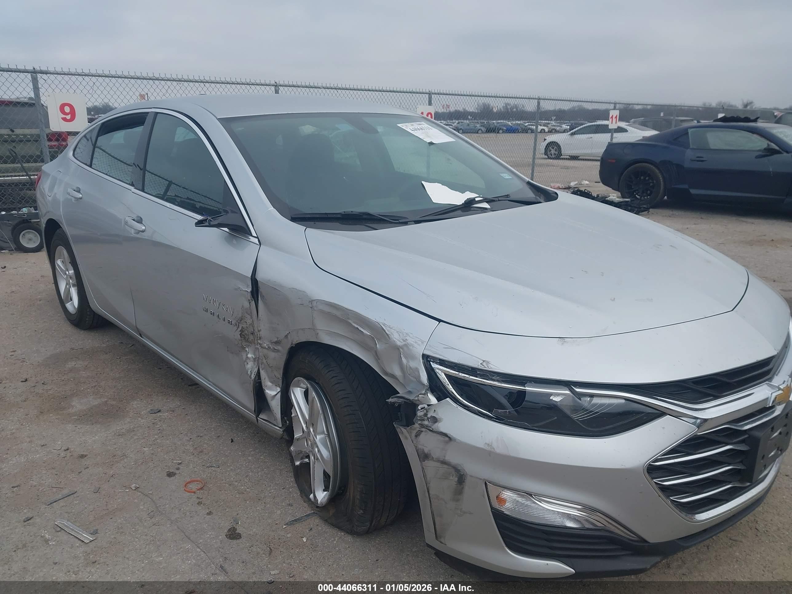 CHEVROLET MALIBU image 6