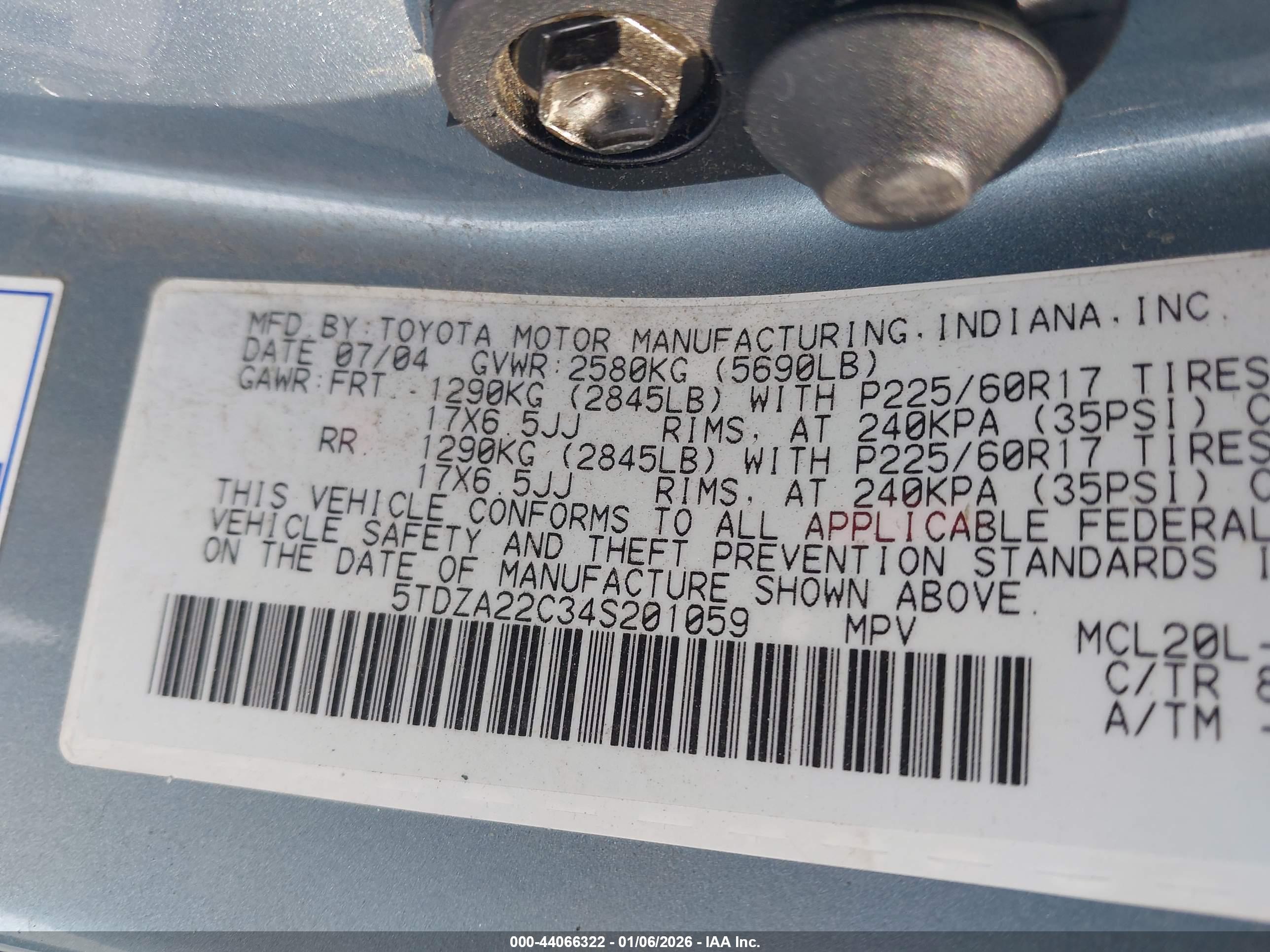 TOYOTA SIENNA image 9