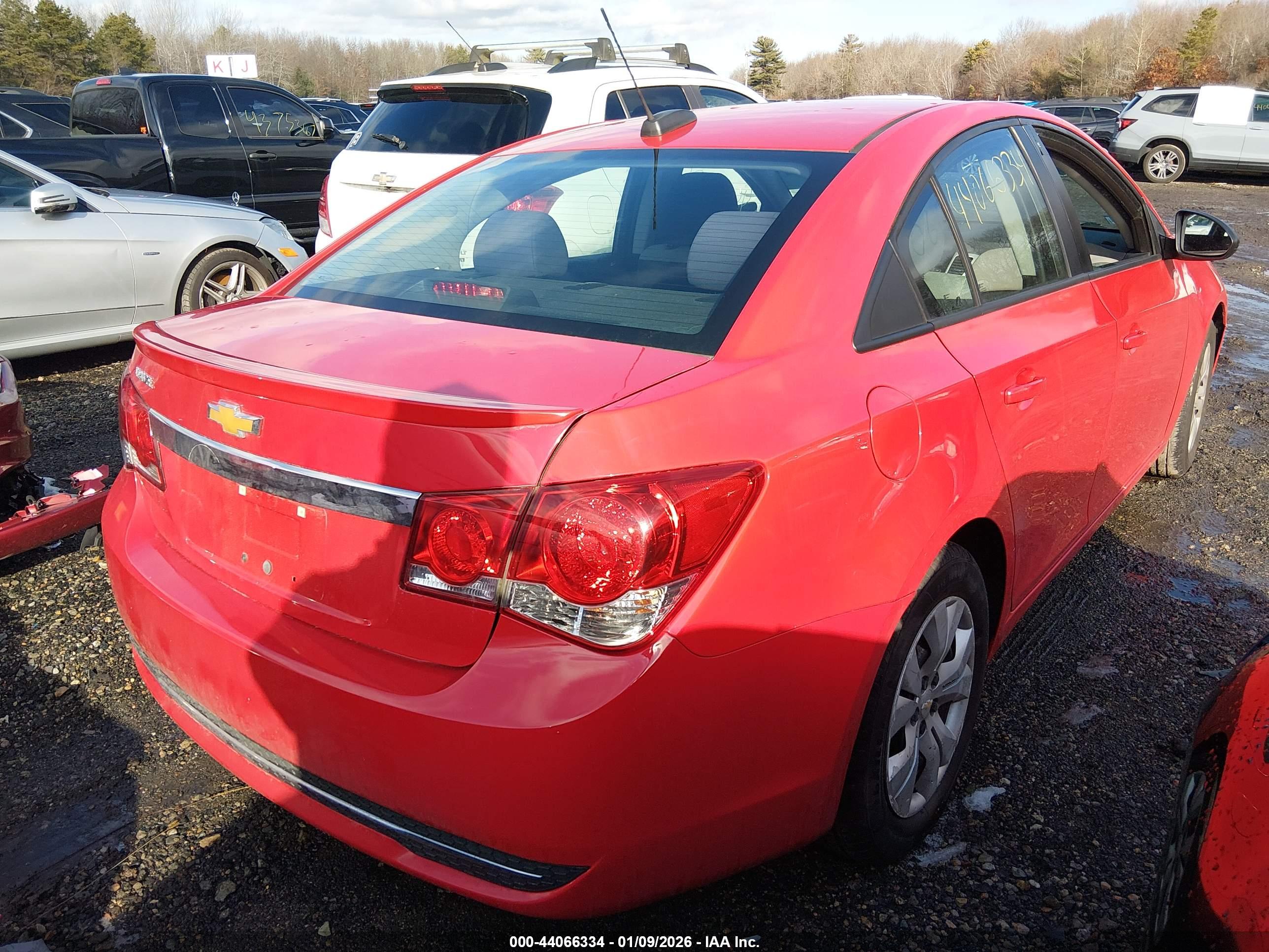 CHEVROLET CRUZE image 4