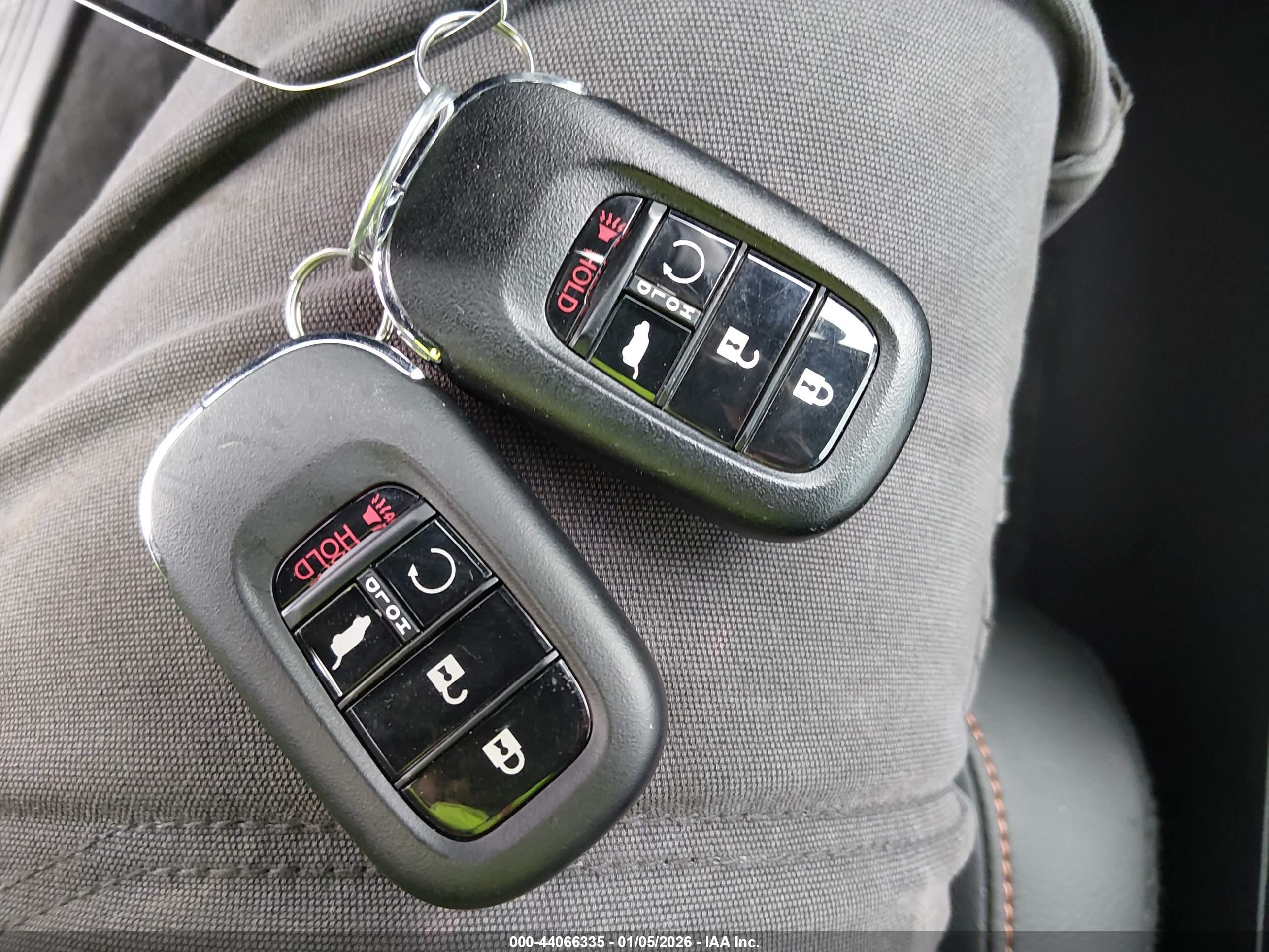 HONDA CR-V image 11
