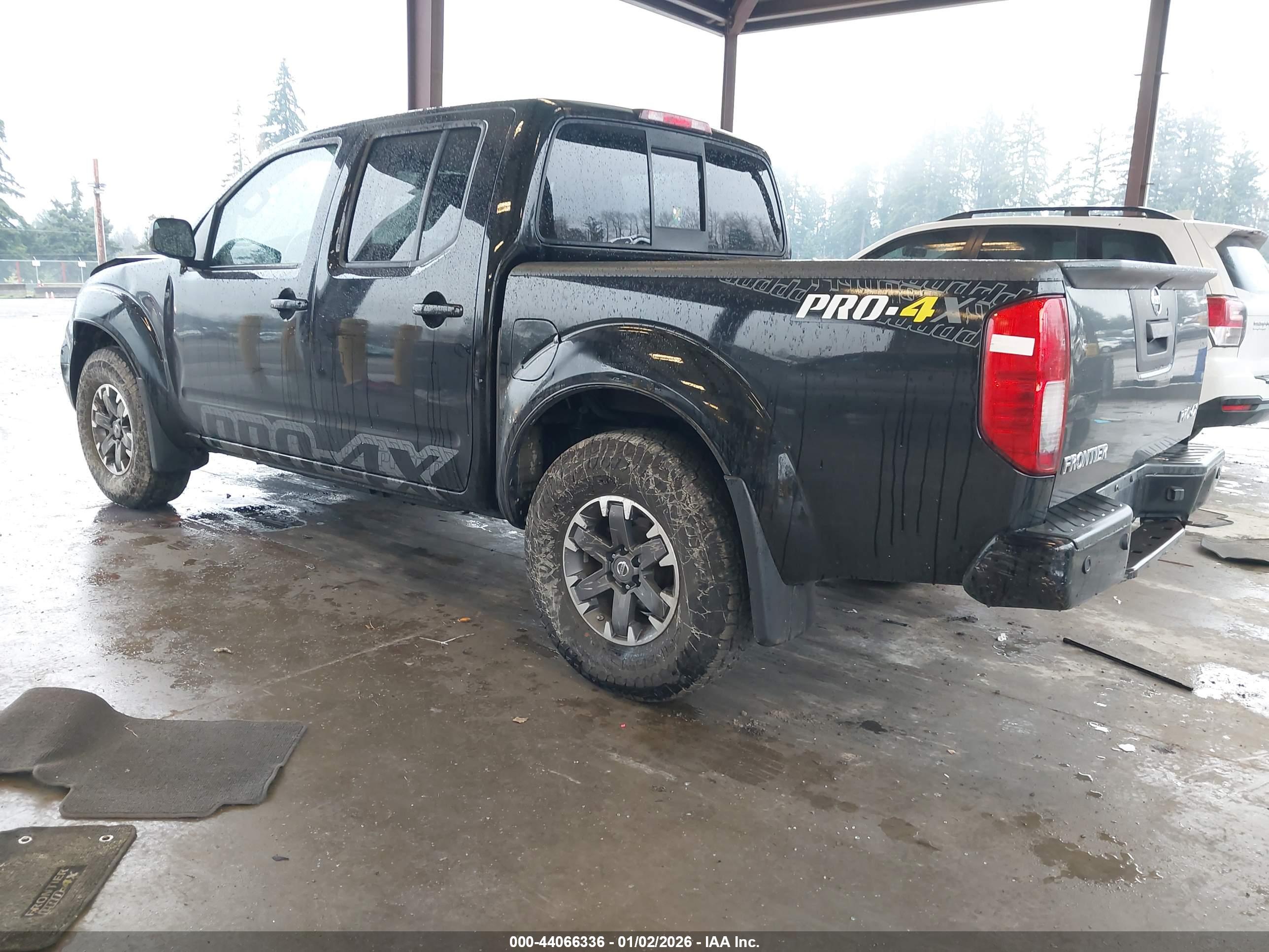 NISSAN FRONTIER image 3