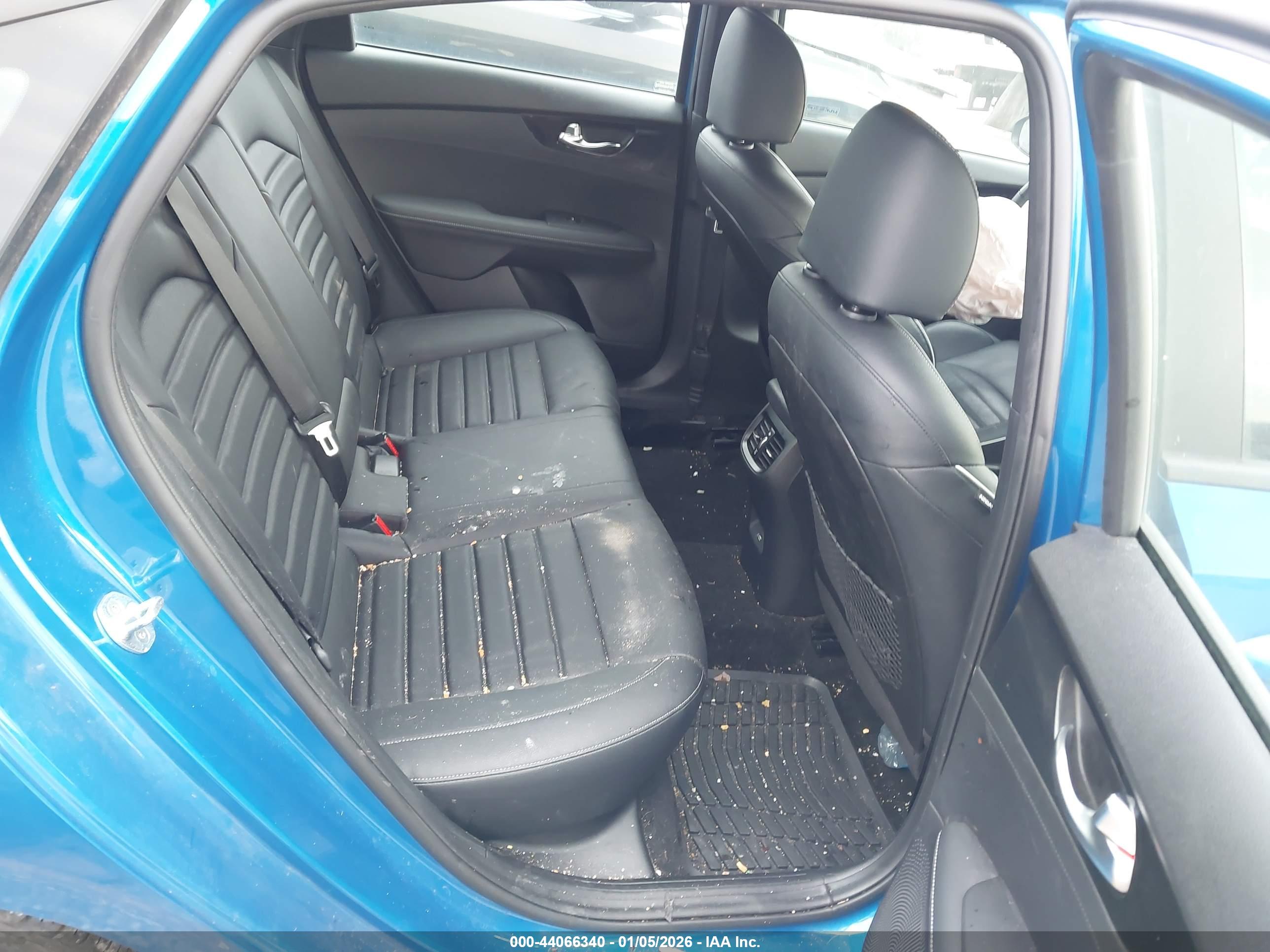 KIA FORTE image 8