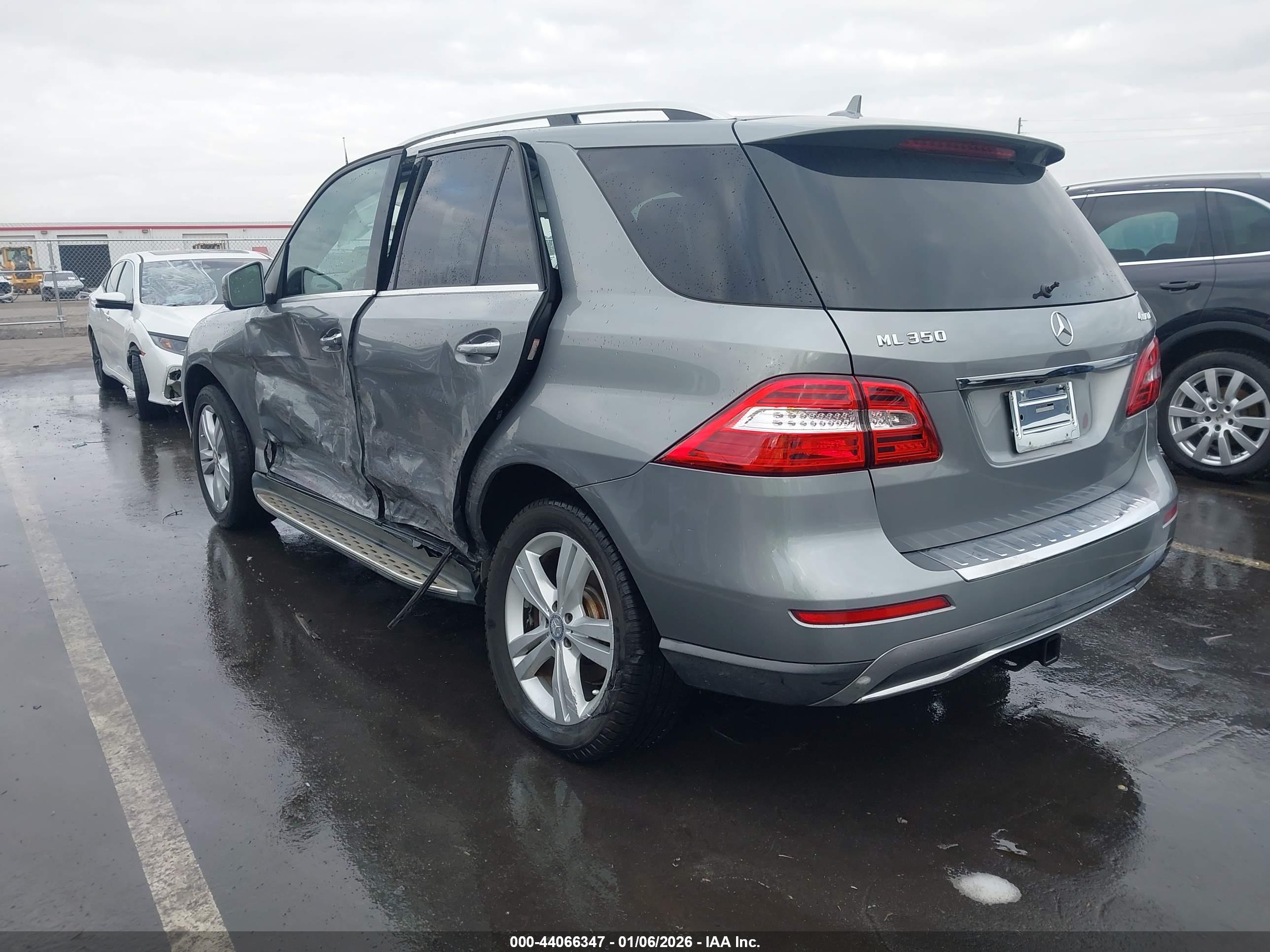 MERCEDES-BENZ ML image 3
