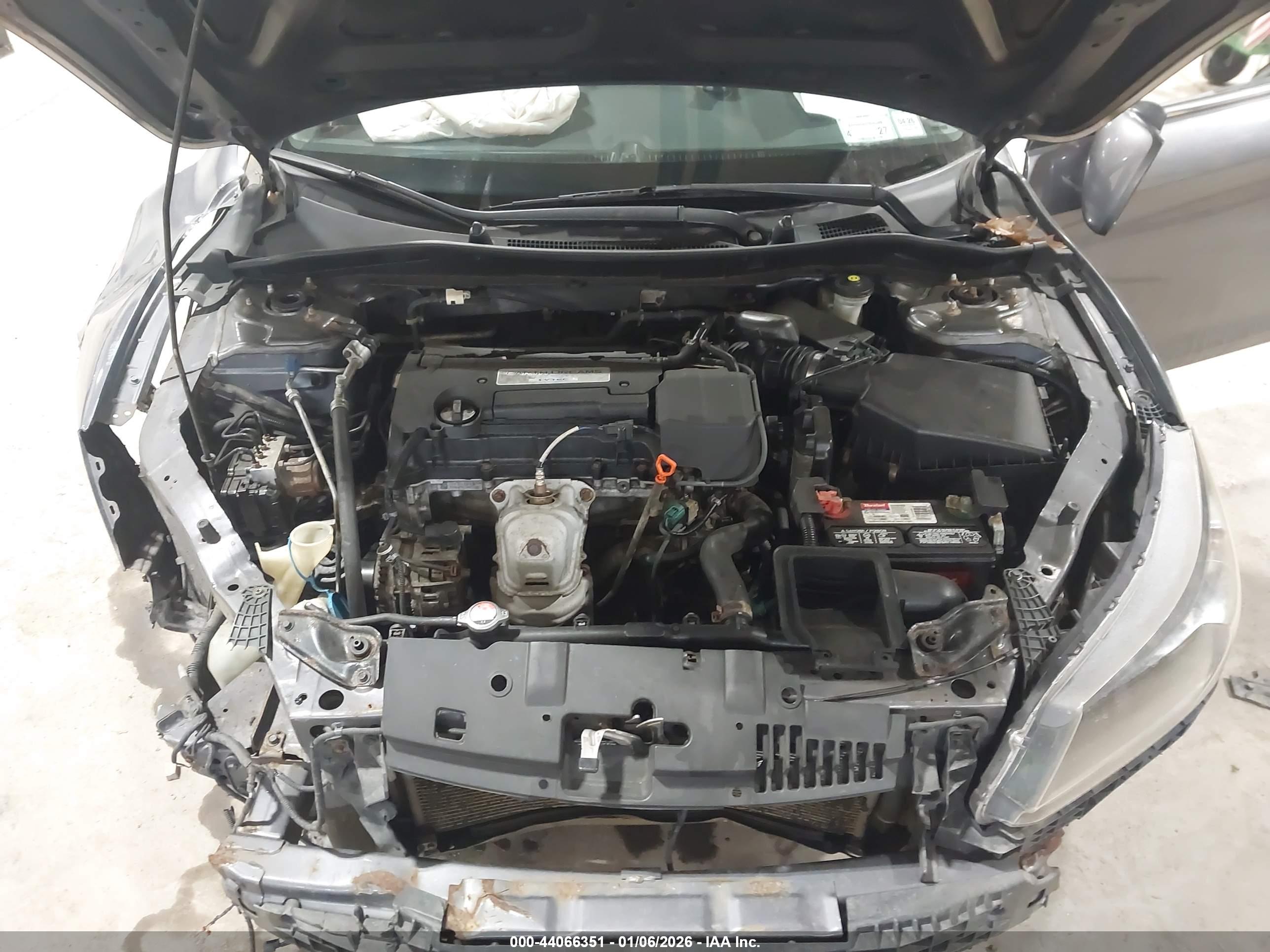 HONDA ACCORD image 10