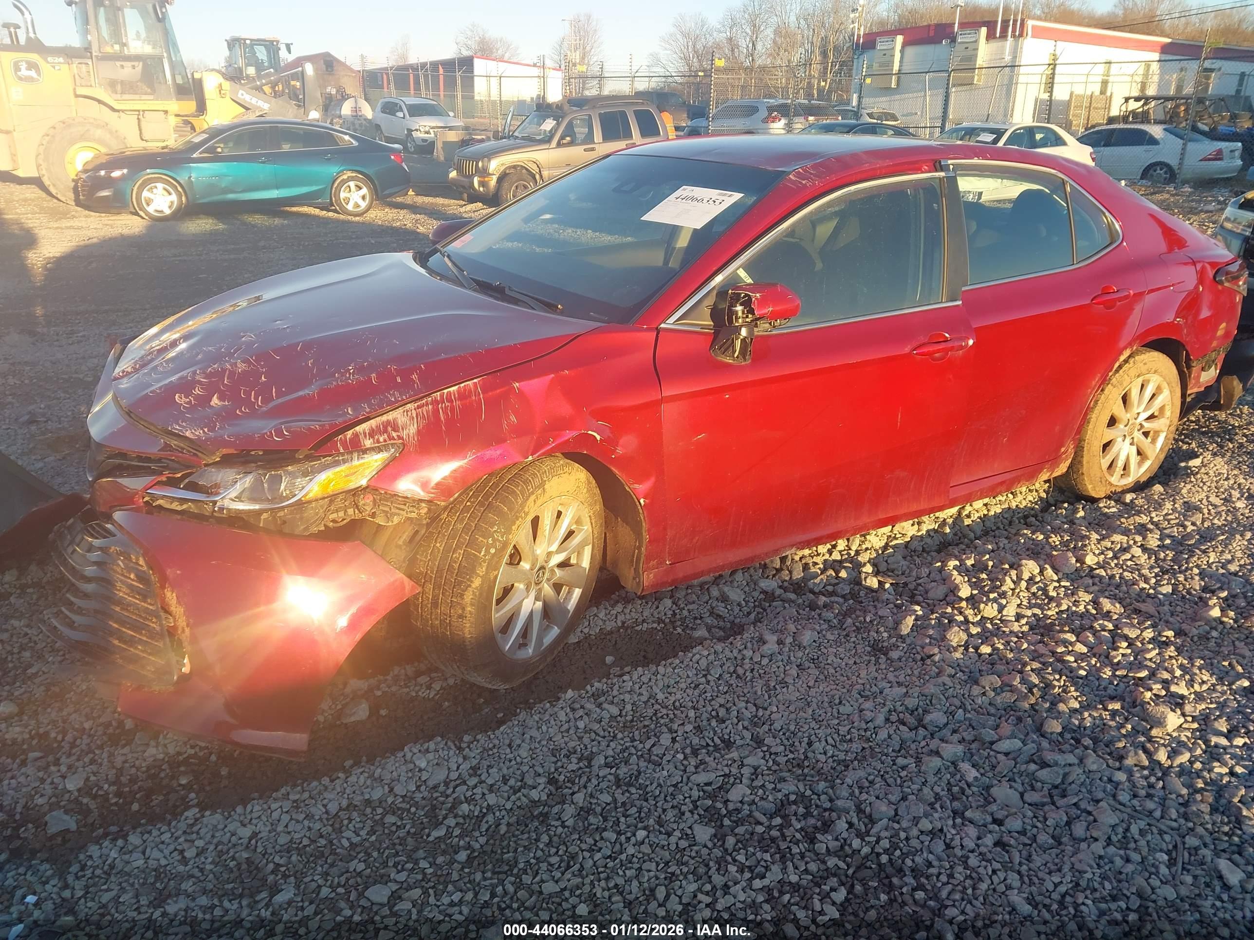 TOYOTA CAMRY image 2